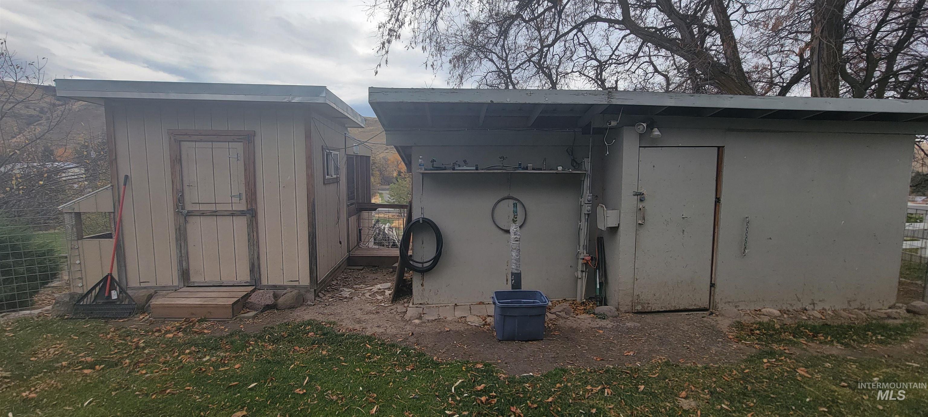 25 Gun Club Rd, Pomeroy, Washington 99347, 3 Bedrooms, 2 Bathrooms, Residential For Sale, Price $299,900,MLS 98967756