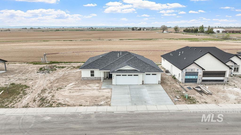 930 23rd Ave E, Jerome, Idaho 83338, 3 Bedrooms, 2 Bathrooms, Residential For Sale, Price $424,219, 98967758