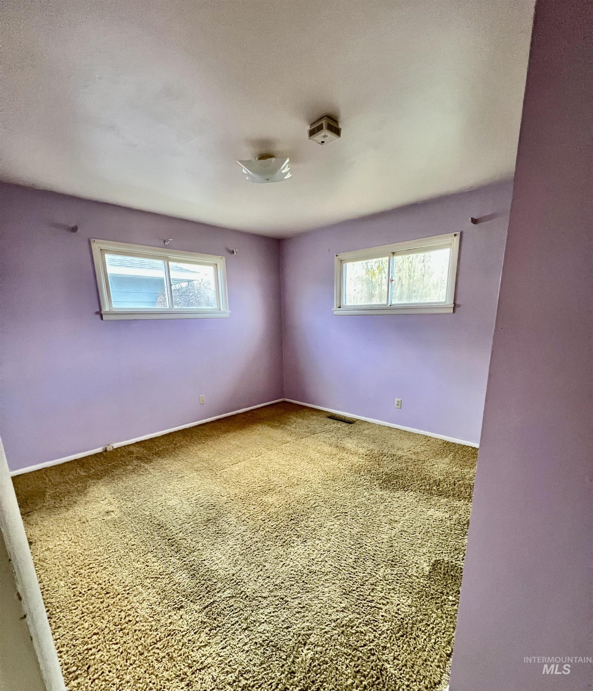 1027 11th Street, Clarkston, Washington 99403, 4 Bedrooms, 1 Bathroom, Residential For Sale, Price $245,000,MLS 98967760