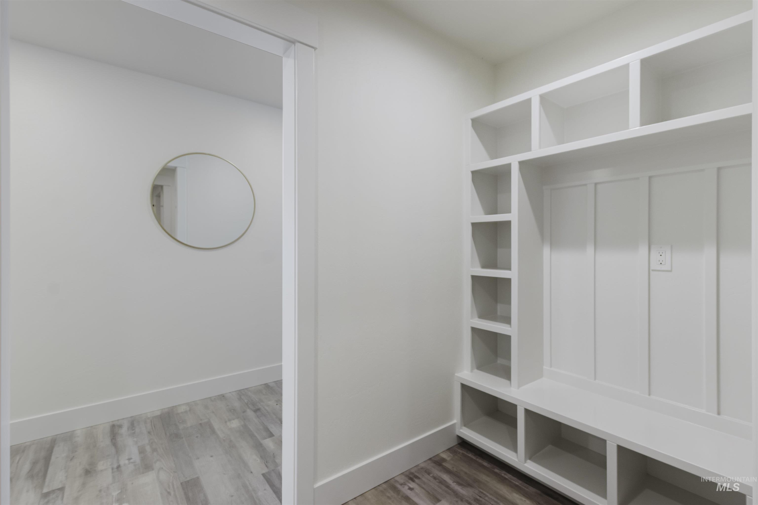 1516 Bird Farm Dr, Jerome, Idaho 83301, 3 Bedrooms, 2 Bathrooms, Residential For Sale, Price $439,900,MLS 98967767