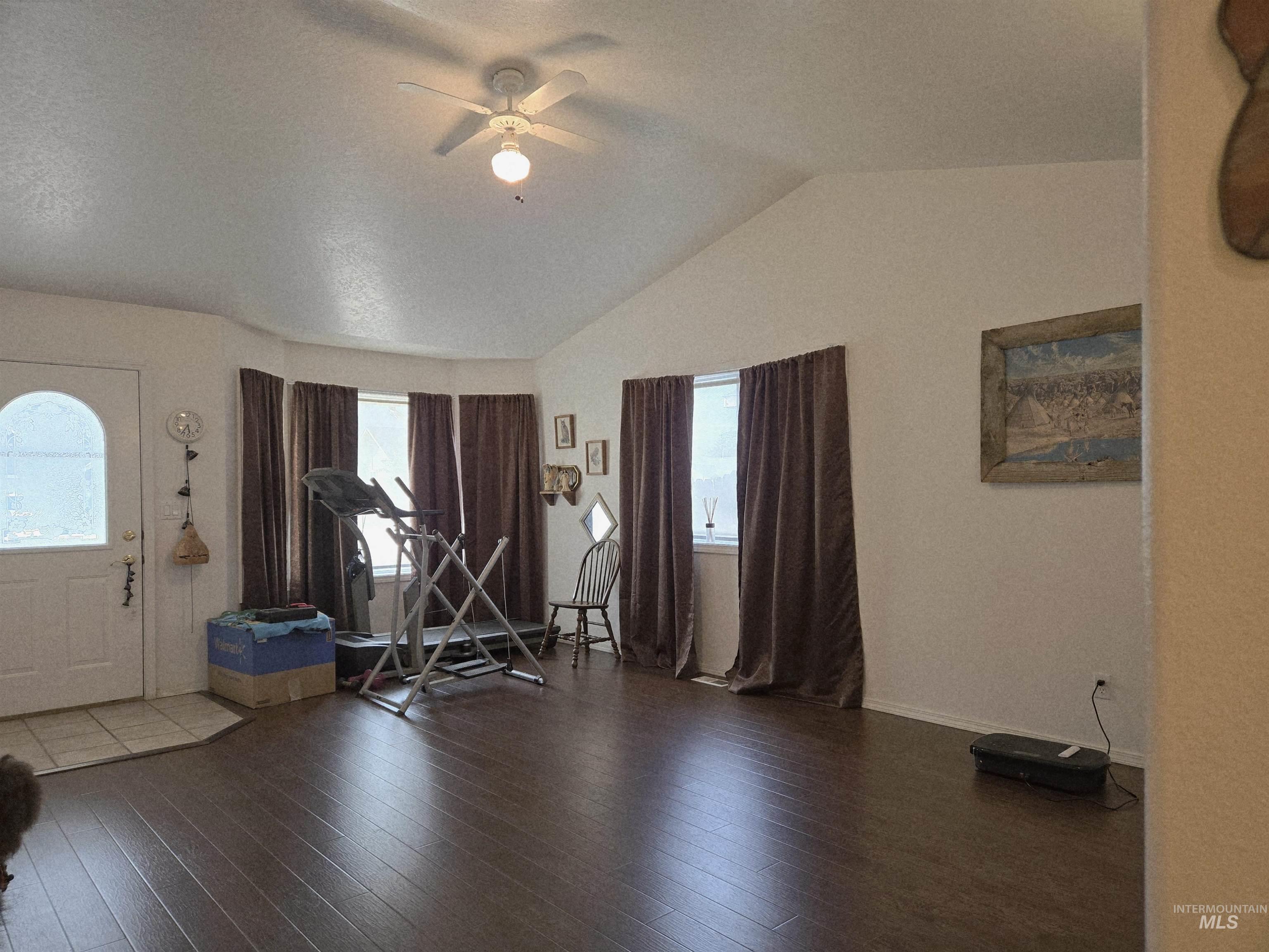 1680 Pennington Dr., Ontario, Oregon 97914, 4 Bedrooms, 2 Bathrooms, Residential For Sale, Price $349,000,MLS 98967775