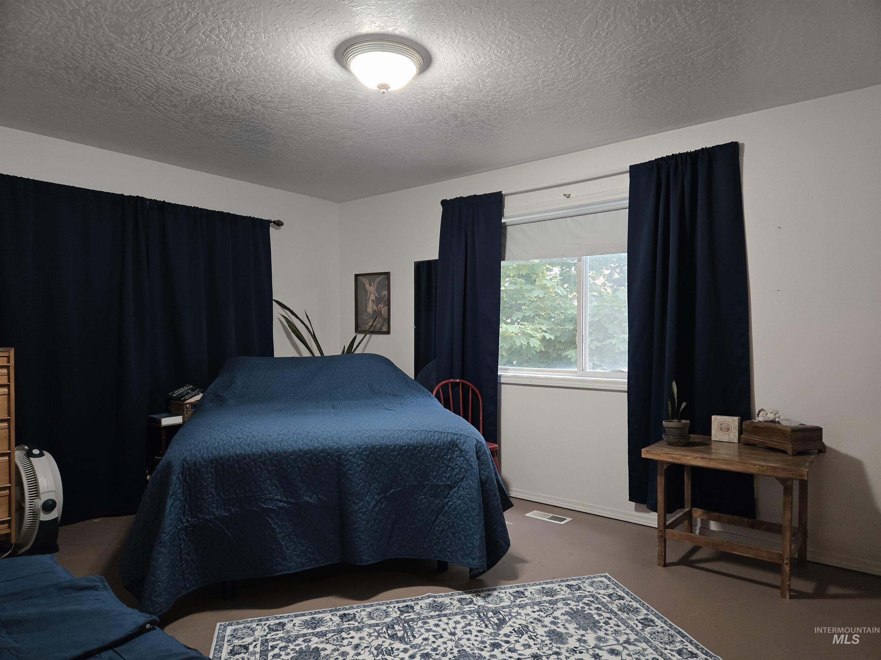 1680 Pennington Dr., Ontario, Oregon 97914, 4 Bedrooms, 2 Bathrooms, Residential For Sale, Price $349,000,MLS 98967775