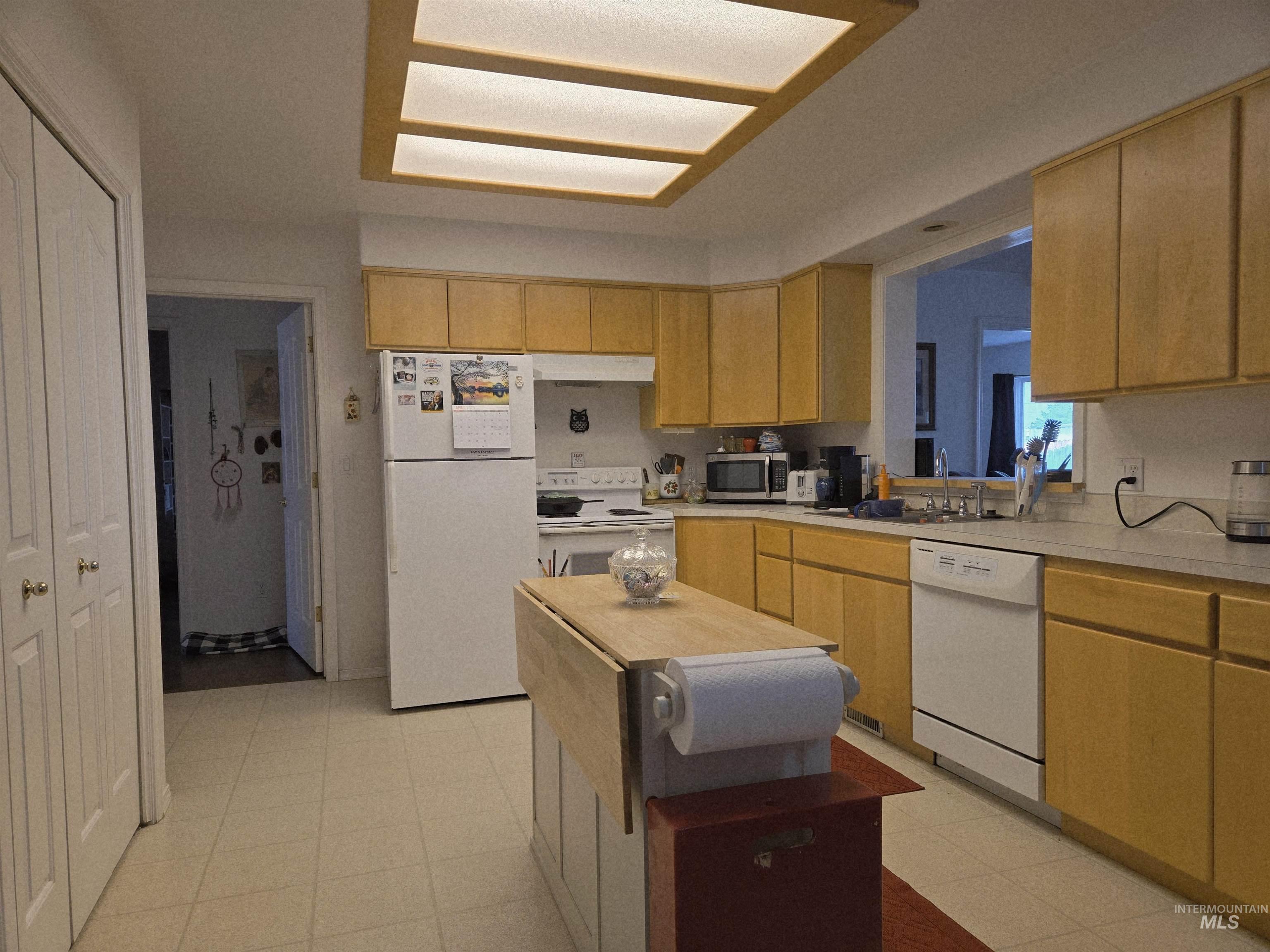 1680 Pennington Dr., Ontario, Oregon 97914, 4 Bedrooms, 2 Bathrooms, Residential For Sale, Price $349,000,MLS 98967775