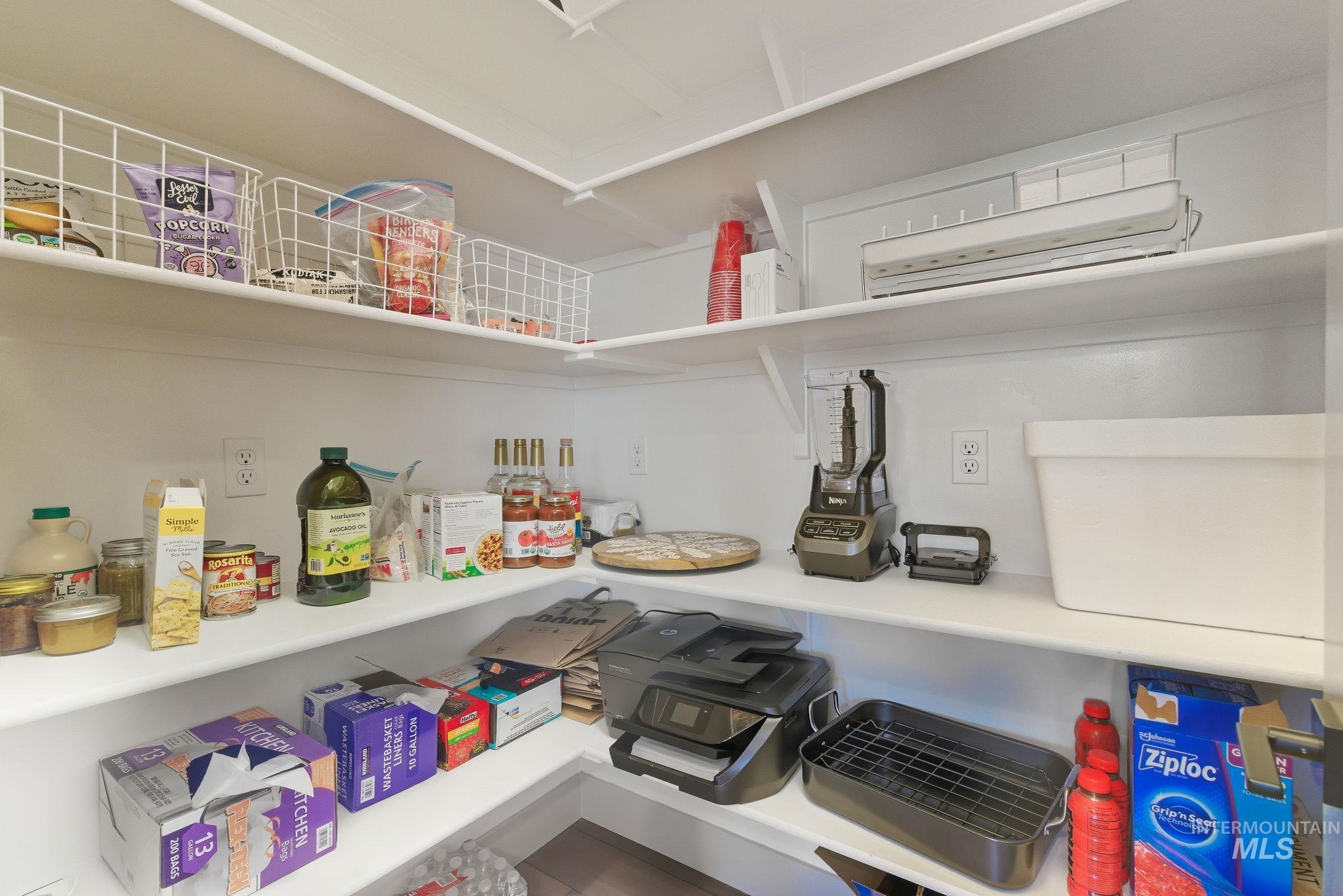 12616 S Teano Ave, Nampa, Idaho 83686, 3 Bedrooms, 2.5 Bathrooms, Residential For Sale, Price $550,000,MLS 98967776