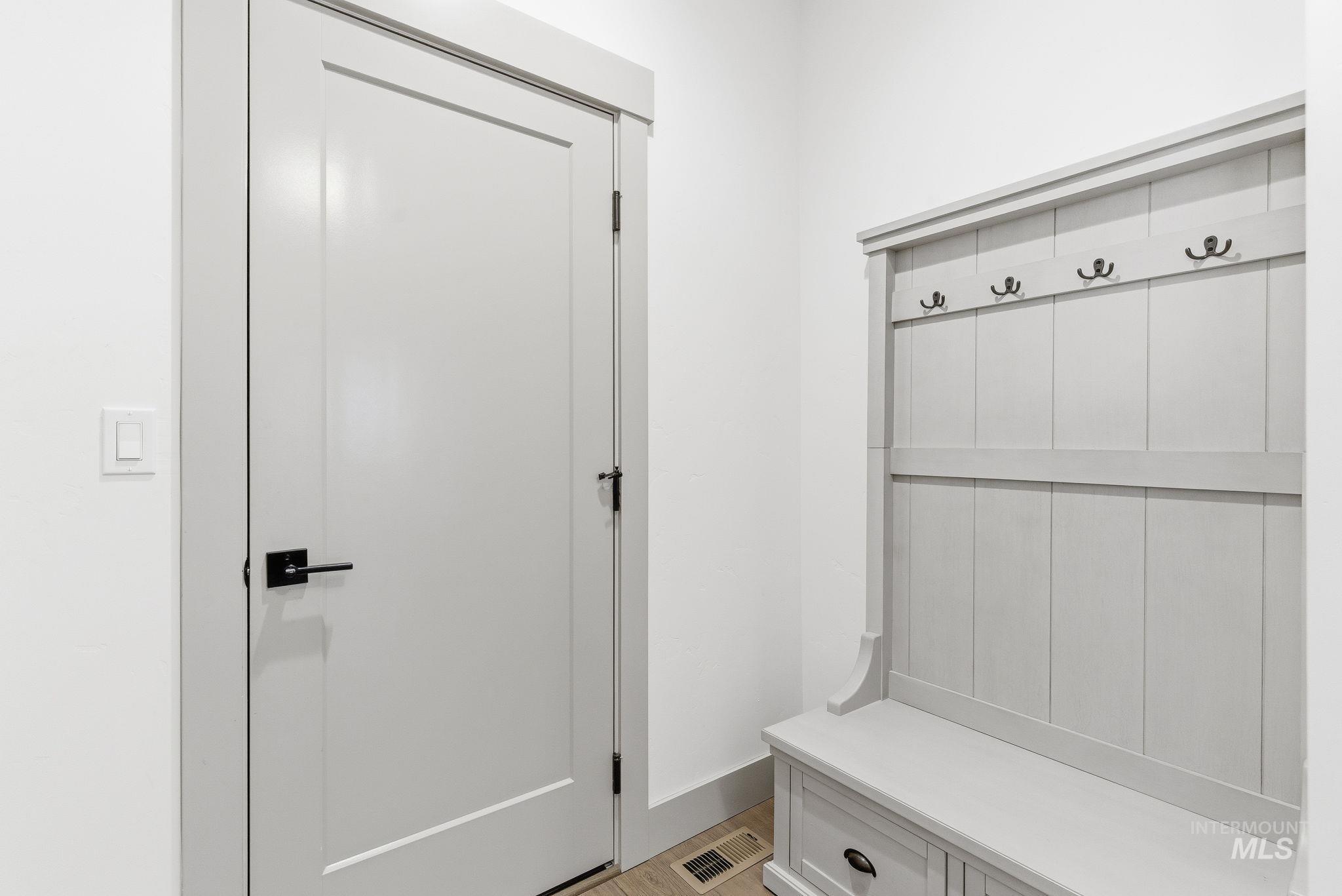 12616 S Teano Ave, Nampa, Idaho 83686, 3 Bedrooms, 2.5 Bathrooms, Residential For Sale, Price $550,000,MLS 98967776