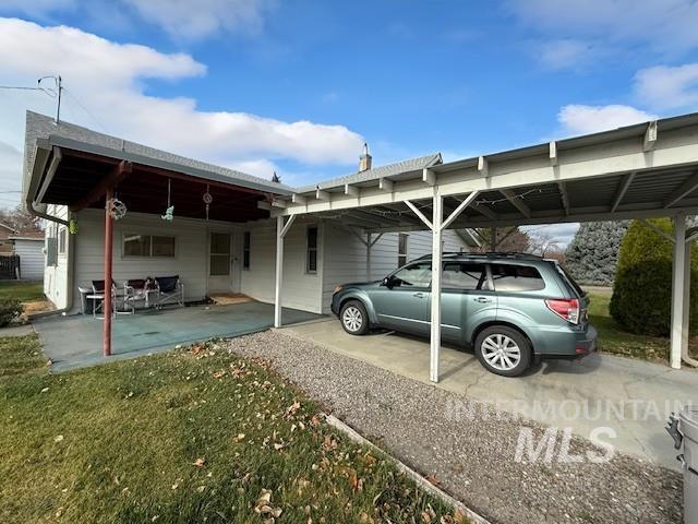 65 E Arthur, Glenns Ferry, Idaho 83623, 4 Bedrooms, 2 Bathrooms, Residential For Sale, Price $295,900,MLS 98967782