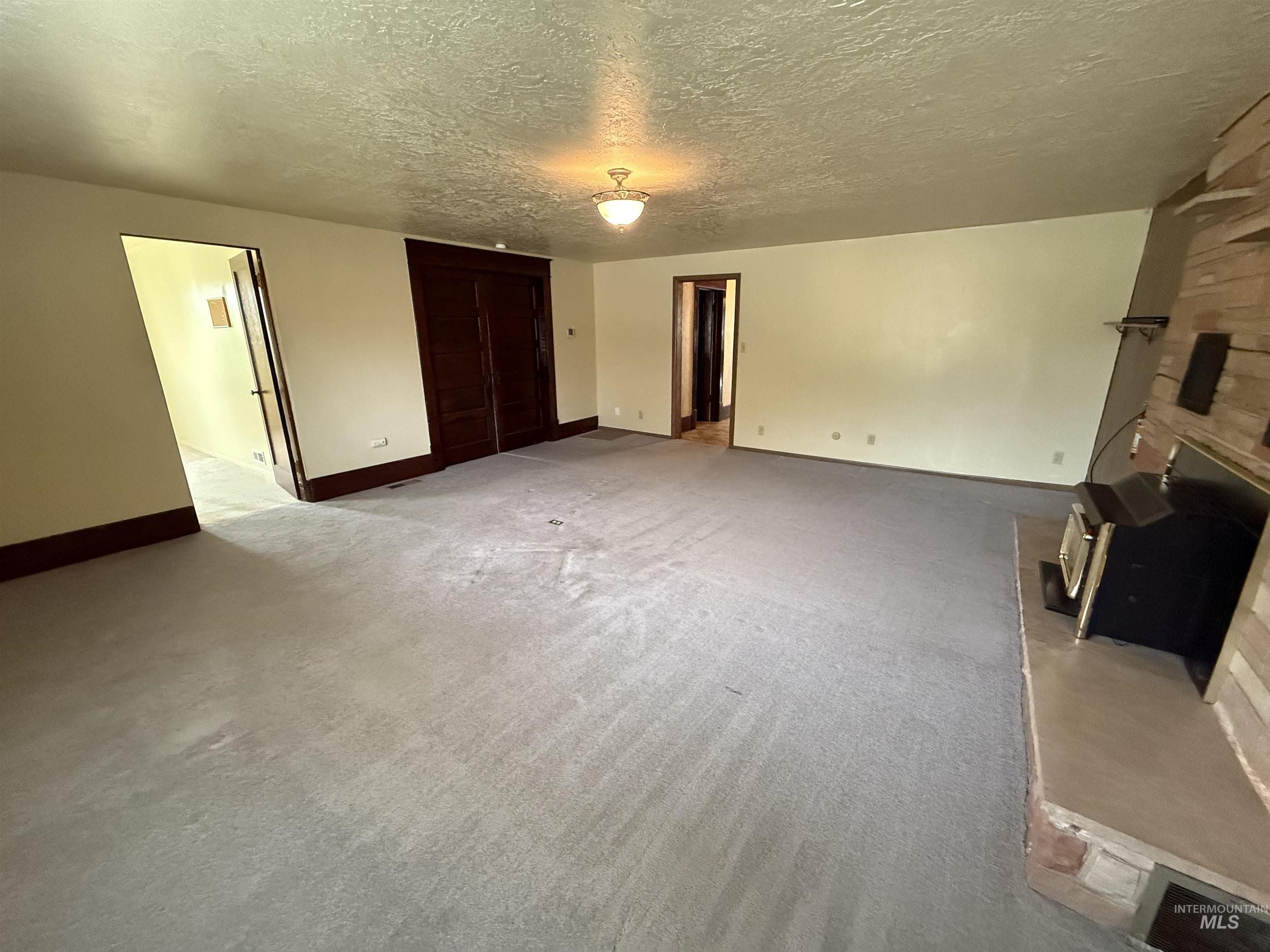 65 E Arthur, Glenns Ferry, Idaho 83623, 4 Bedrooms, 2 Bathrooms, Residential For Sale, Price $295,900,MLS 98967782