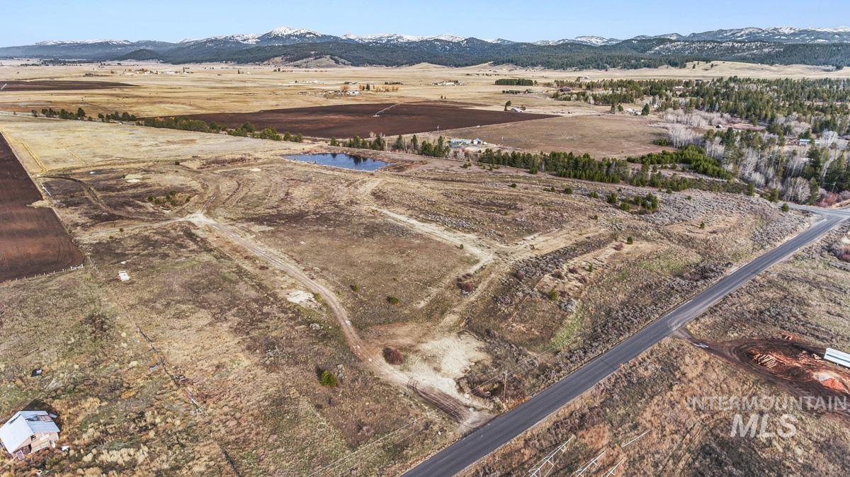 16 & 18 Loomis Lane, Donnelly, Idaho 83615, Land For Sale, Price $868,000,MLS 98967786