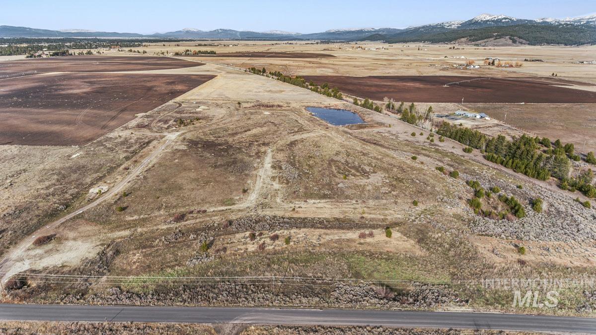 16 & 18 Loomis Lane, Donnelly, Idaho 83615, Land For Sale, Price $868,000,MLS 98967786