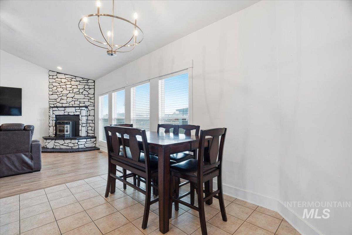 292 Harris View Way, Melba, Idaho 83641, 4 Bedrooms, 2 Bathrooms, Residential For Sale, Price $869,900,MLS 98967794