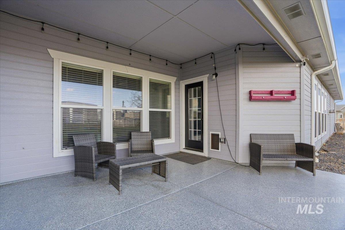 292 Harris View Way, Melba, Idaho 83641, 4 Bedrooms, 2 Bathrooms, Residential For Sale, Price $869,900,MLS 98967794