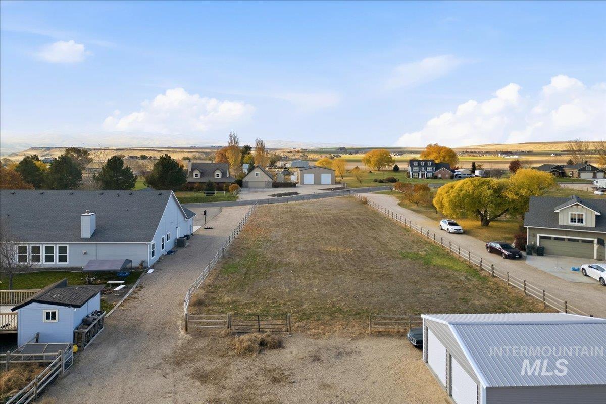 292 Harris View Way, Melba, Idaho 83641, 4 Bedrooms, 2 Bathrooms, Residential For Sale, Price $869,900,MLS 98967794