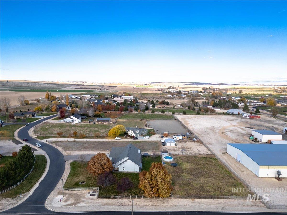 292 Harris View Way, Melba, Idaho 83641, 4 Bedrooms, 2 Bathrooms, Residential For Sale, Price $869,900,MLS 98967794