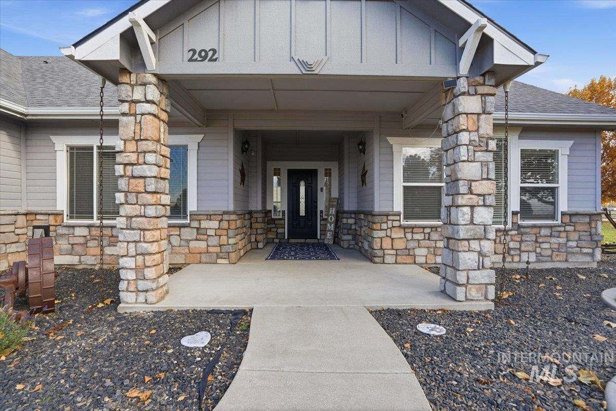 292 Harris View Way, Melba, Idaho 83641, 4 Bedrooms, 2 Bathrooms, Residential For Sale, Price $869,900,MLS 98967794