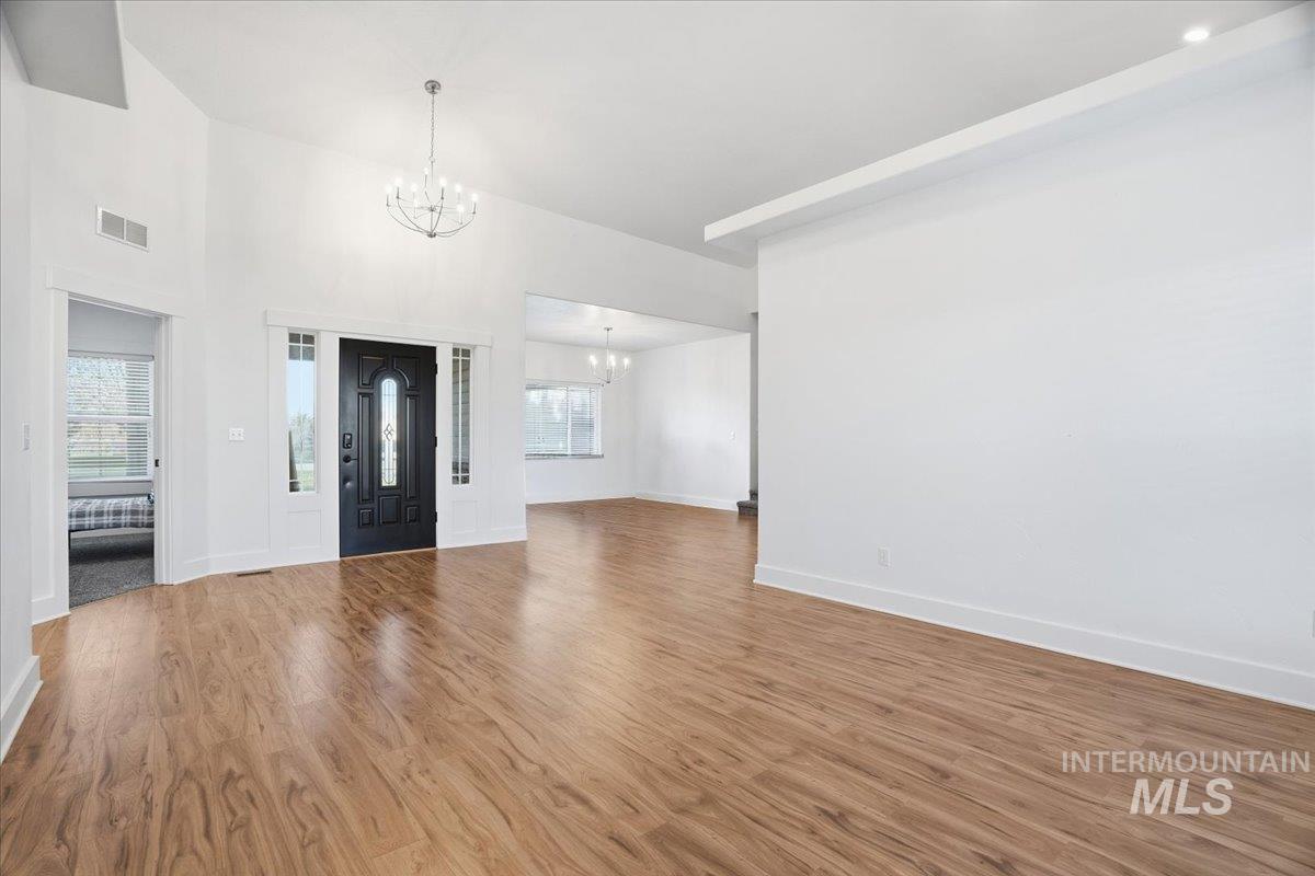 292 Harris View Way, Melba, Idaho 83641, 4 Bedrooms, 2 Bathrooms, Residential For Sale, Price $869,900,MLS 98967794