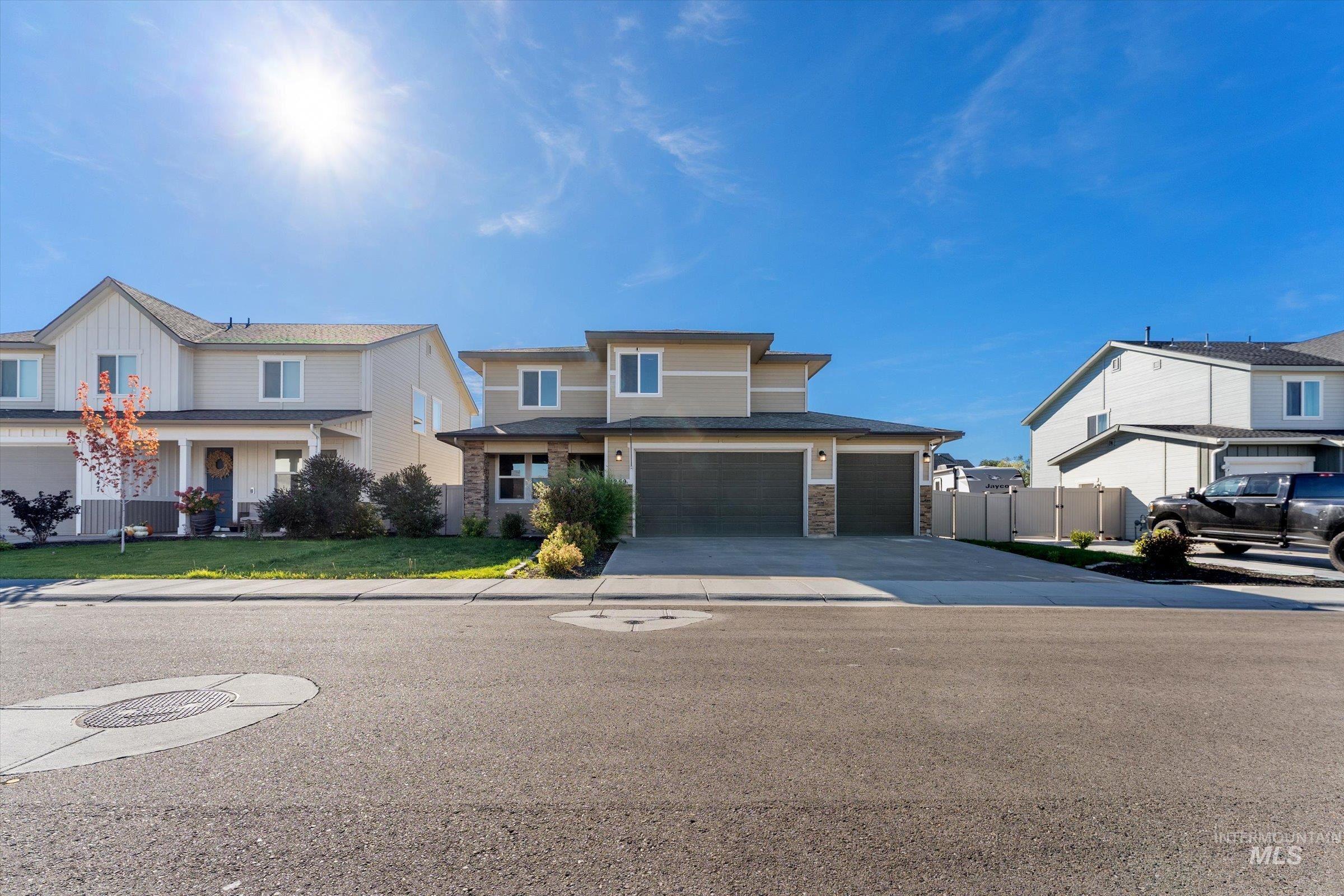 11259 Sopris Loop, Caldwell, Idaho 83605, 4 Bedrooms, 2.5 Bathrooms, Residential For Sale, Price $449,900,MLS 98967795