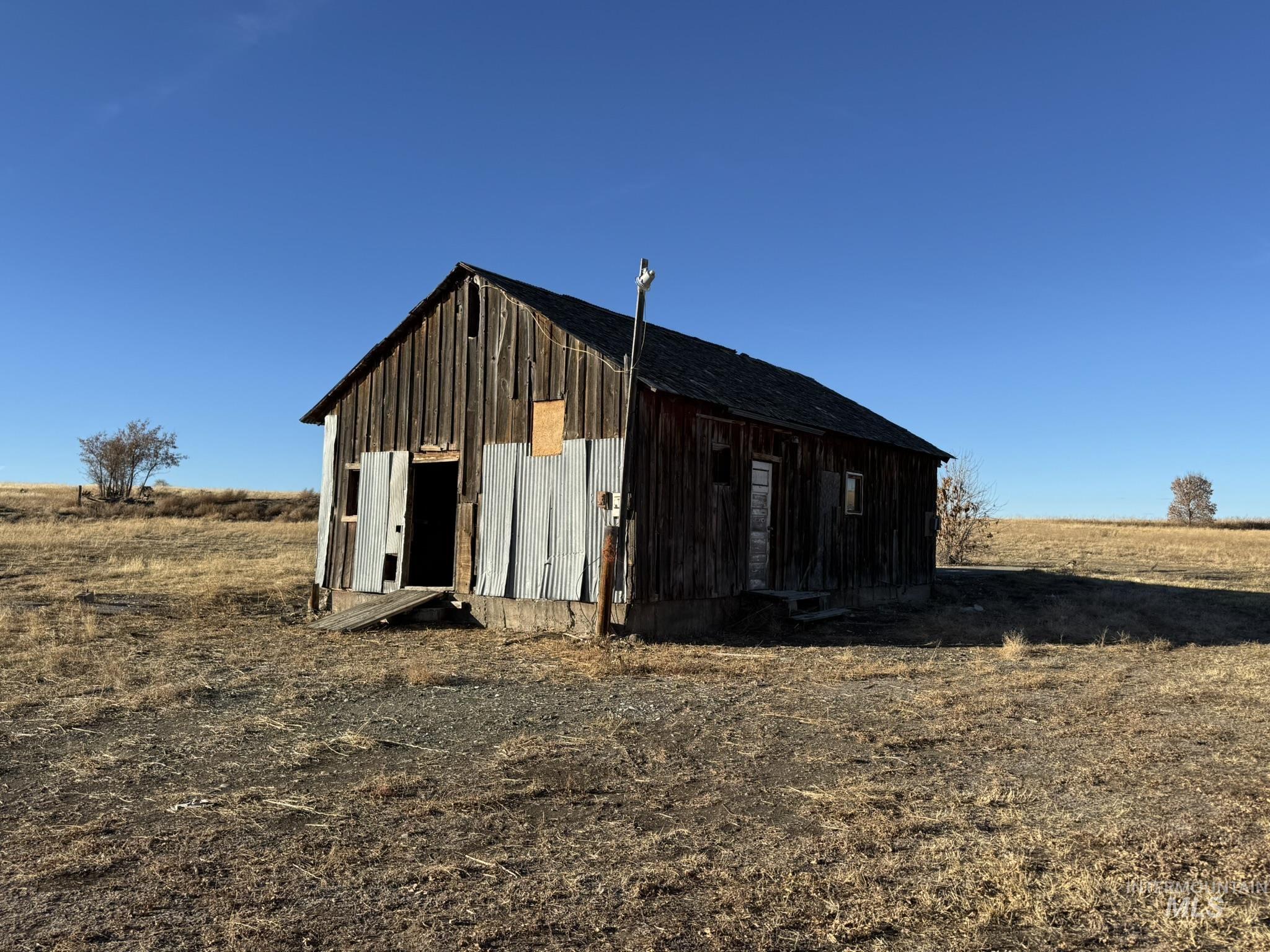 1347 N 1250 E, Richfield, Idaho 83349, 3 Bedrooms, 2 Bathrooms, Residential For Sale, Price $310,000,MLS 98967800