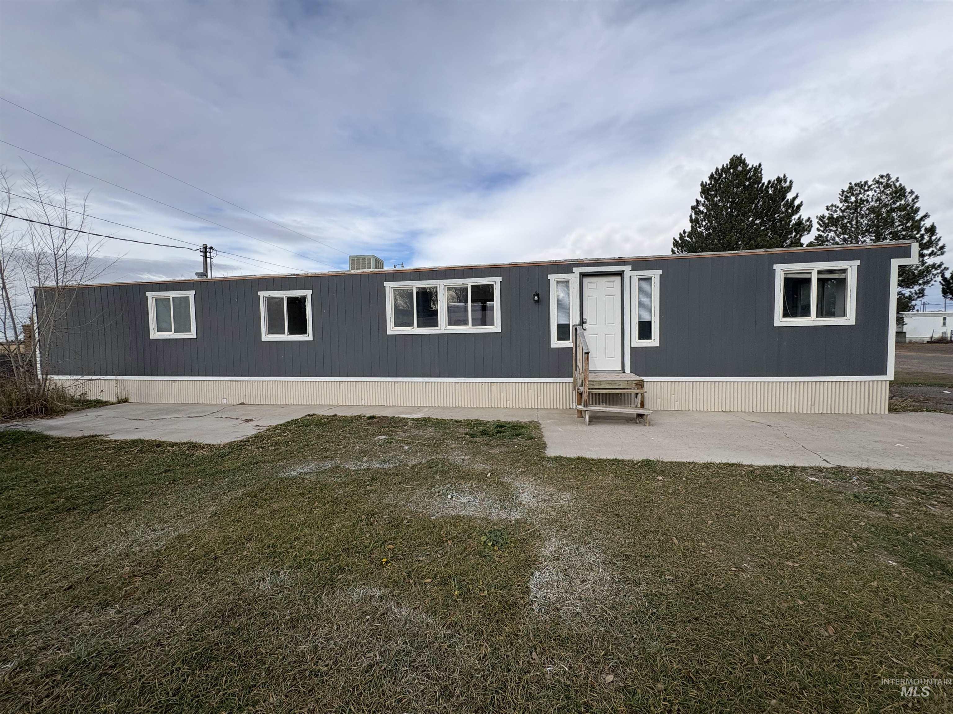 377 S 200 W, Rupert, Idaho 83350, 3 Bedrooms, 1 Bathroom, Residential For Sale, Price $79,000,MLS 98967804