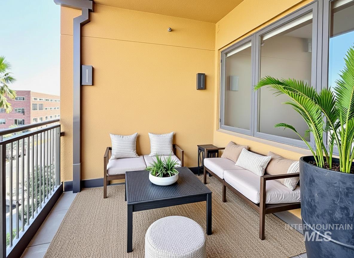 611 S 8th Street, Boise, Idaho 83702, 2 Bedrooms, 2 Bathrooms, Residential For Sale, Price $699,500,MLS 98967808