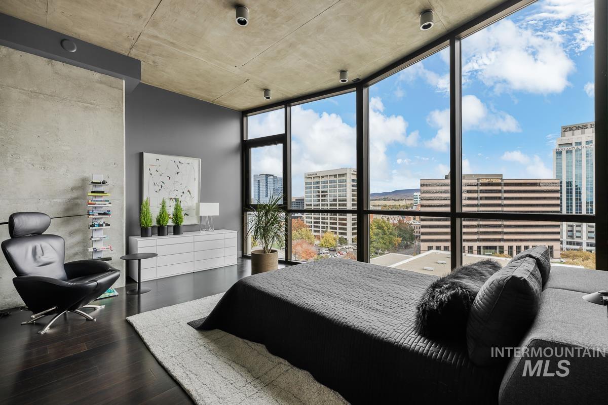 851 W Front Street, Boise, Idaho 83702-5856, 2 Bedrooms, 2 Bathrooms, Residential For Sale, Price $1,085,000,MLS 98967809