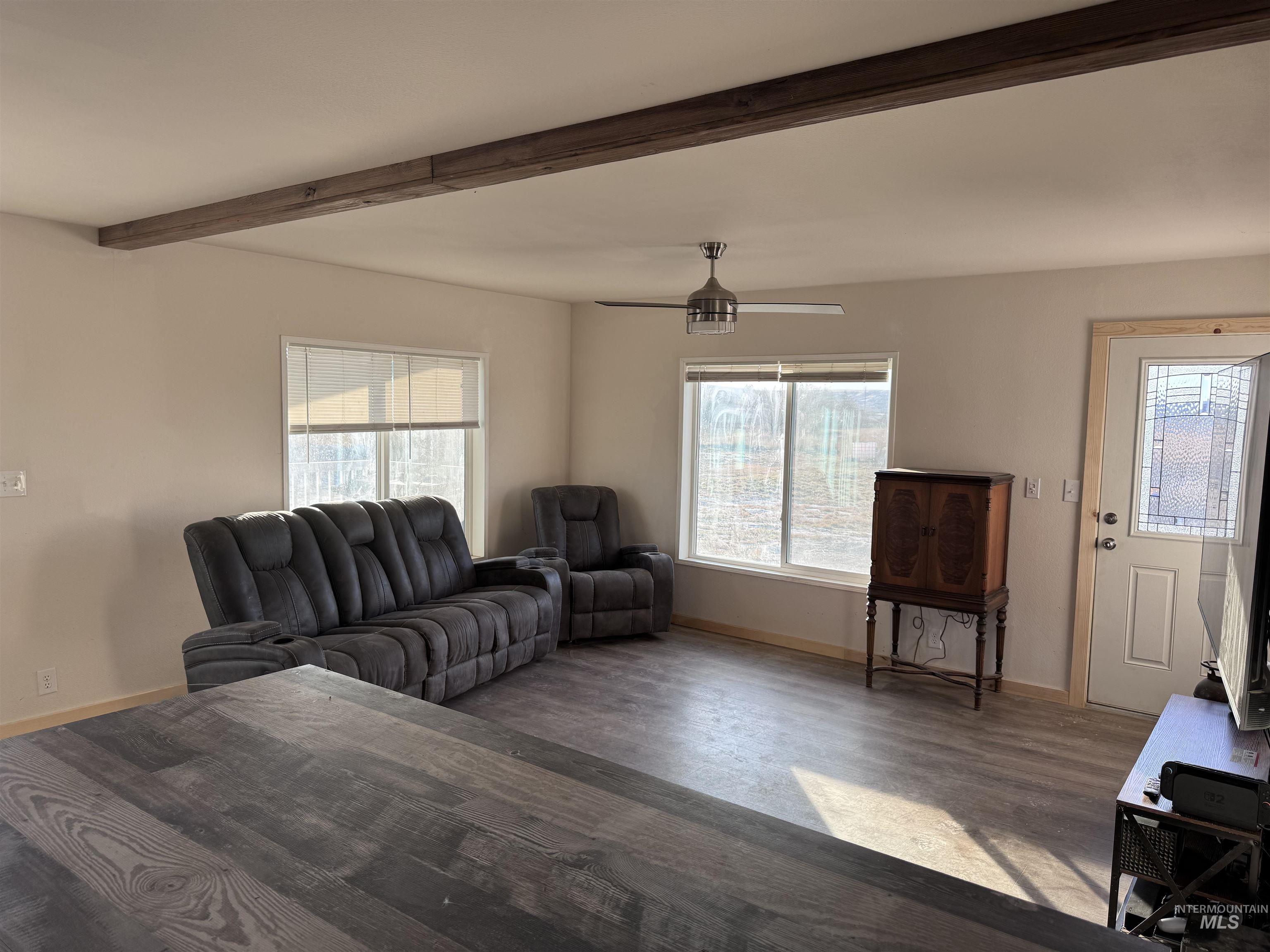 2803 W HWY 52, Emmett, Idaho 83617-0000, 3 Bedrooms, 2 Bathrooms, Residential For Sale, Price $675,000,MLS 98967811