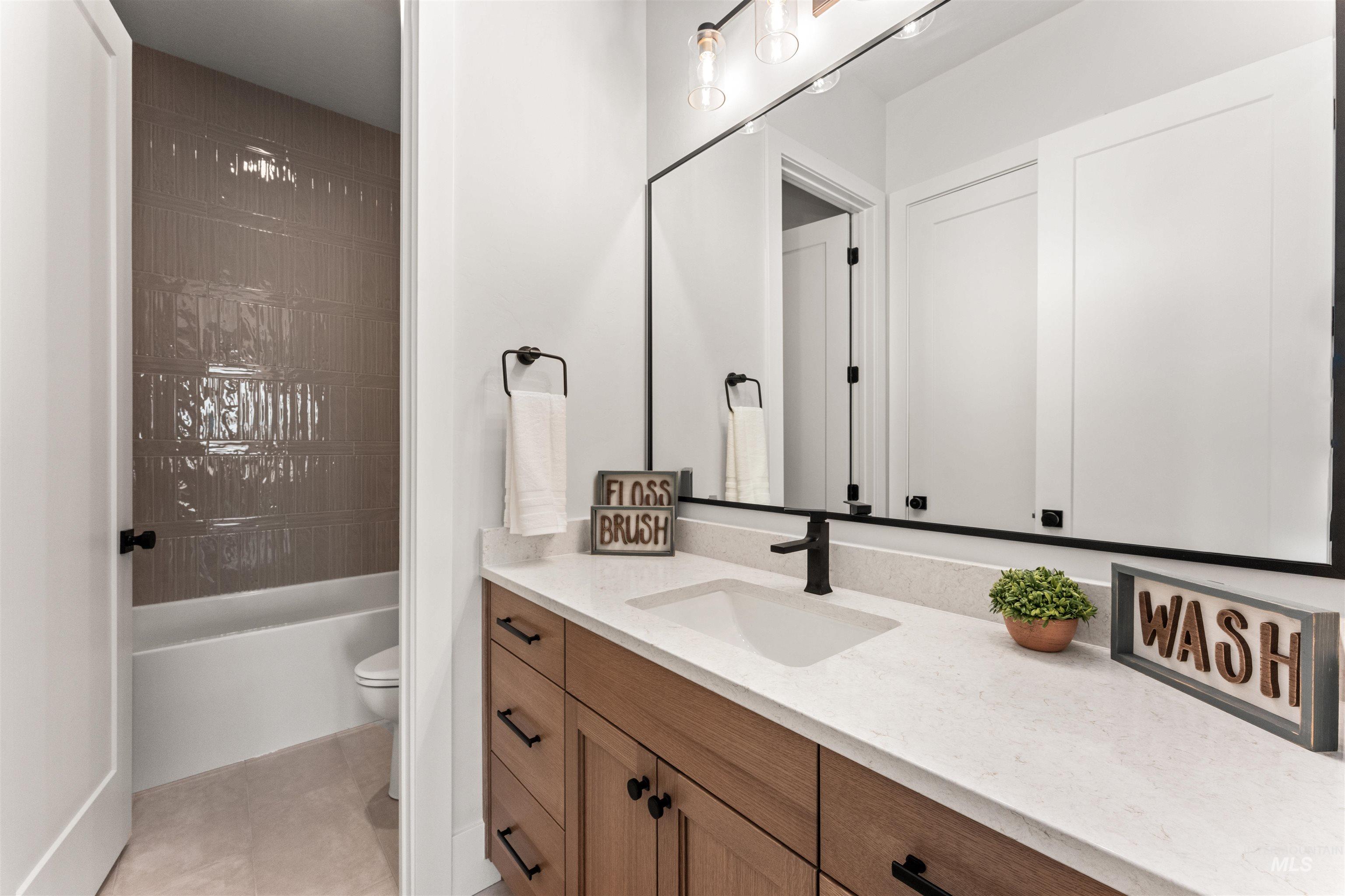 225 E Cheatgrass Ct., Boise, Idaho 83716, 5 Bedrooms, 3.5 Bathrooms, Residential For Sale, Price $1,920,000,MLS 98967820