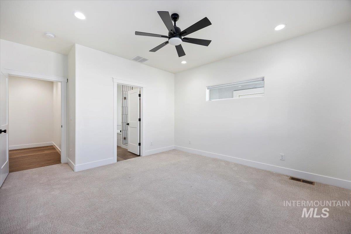 924 Trapper Peak Rd, Kimberly, Idaho 83341, 3 Bedrooms, 2 Bathrooms, Residential For Sale, Price $474,900,MLS 98967834