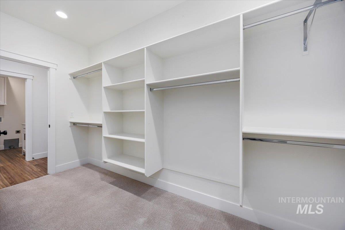 924 Trapper Peak Rd, Kimberly, Idaho 83341, 3 Bedrooms, 2 Bathrooms, Residential For Sale, Price $474,900,MLS 98967834