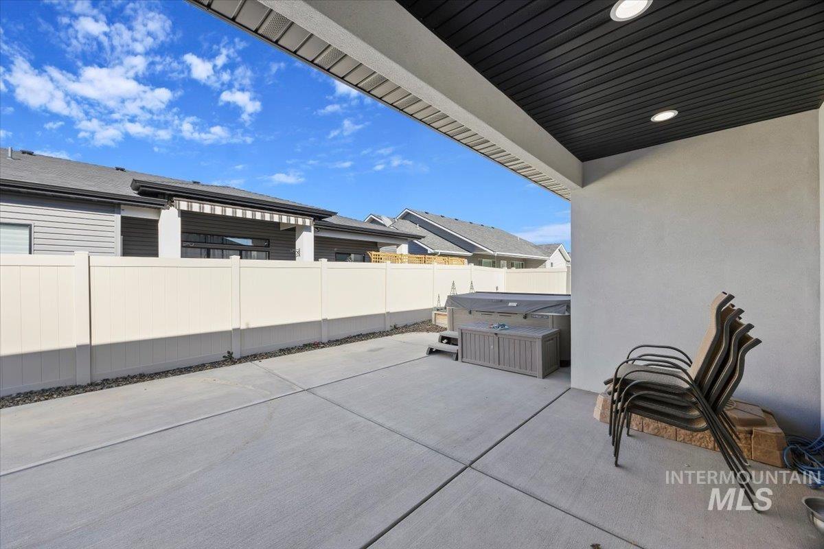 924 Trapper Peak Rd, Kimberly, Idaho 83341, 3 Bedrooms, 2 Bathrooms, Residential For Sale, Price $474,900,MLS 98967834