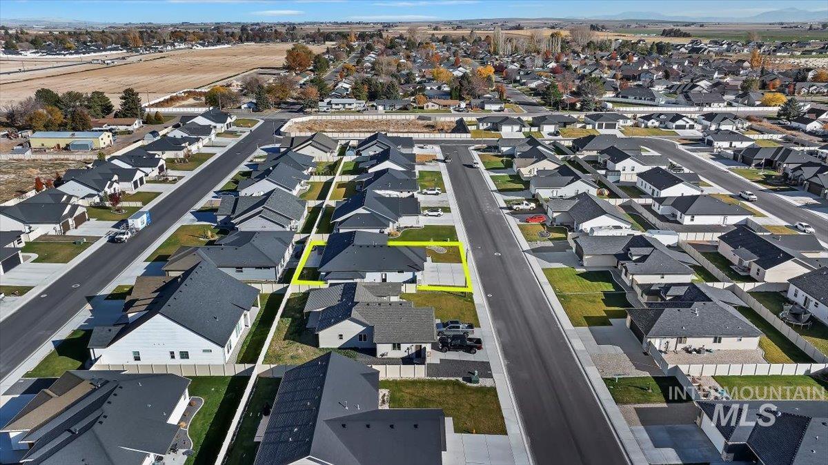 924 Trapper Peak Rd, Kimberly, Idaho 83341, 3 Bedrooms, 2 Bathrooms, Residential For Sale, Price $474,900,MLS 98967834