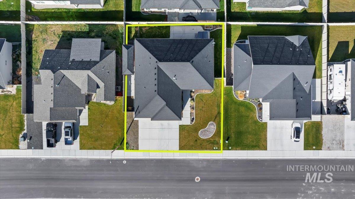 924 Trapper Peak Rd, Kimberly, Idaho 83341, 3 Bedrooms, 2 Bathrooms, Residential For Sale, Price $474,900,MLS 98967834