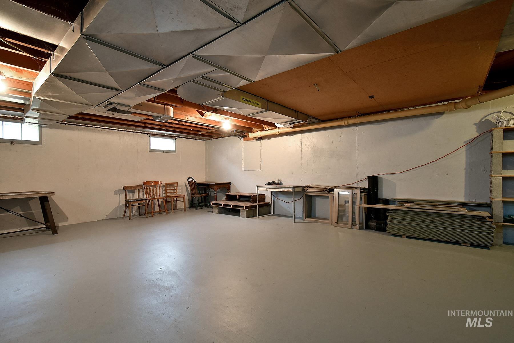 115 N Lincoln, Moscow, Idaho 83843, 3 Bedrooms, 1 Bathroom, Residential For Sale, Price $499,000,MLS 98967842