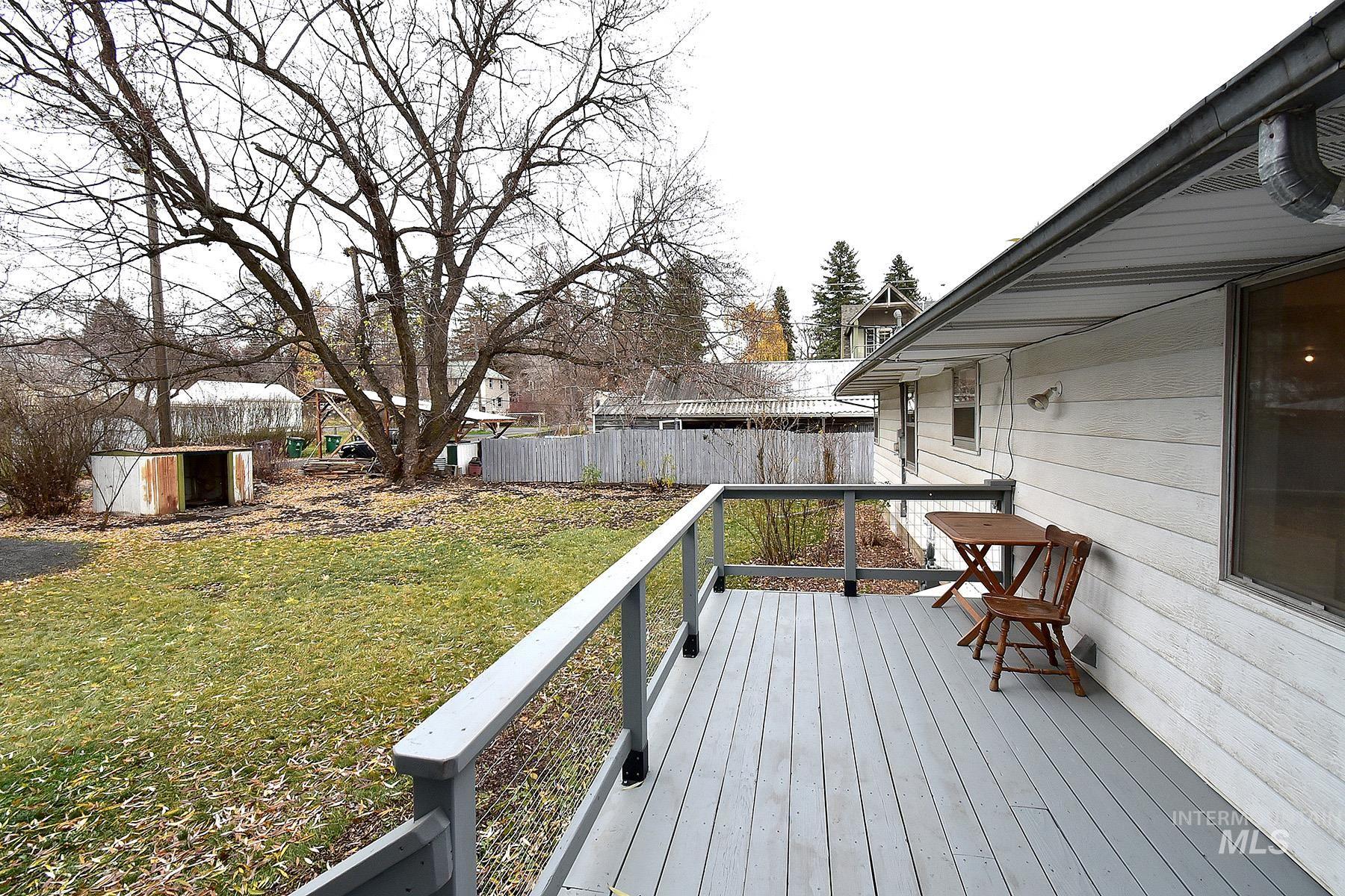 115 N Lincoln, Moscow, Idaho 83843, 3 Bedrooms, 1 Bathroom, Residential For Sale, Price $499,000,MLS 98967842