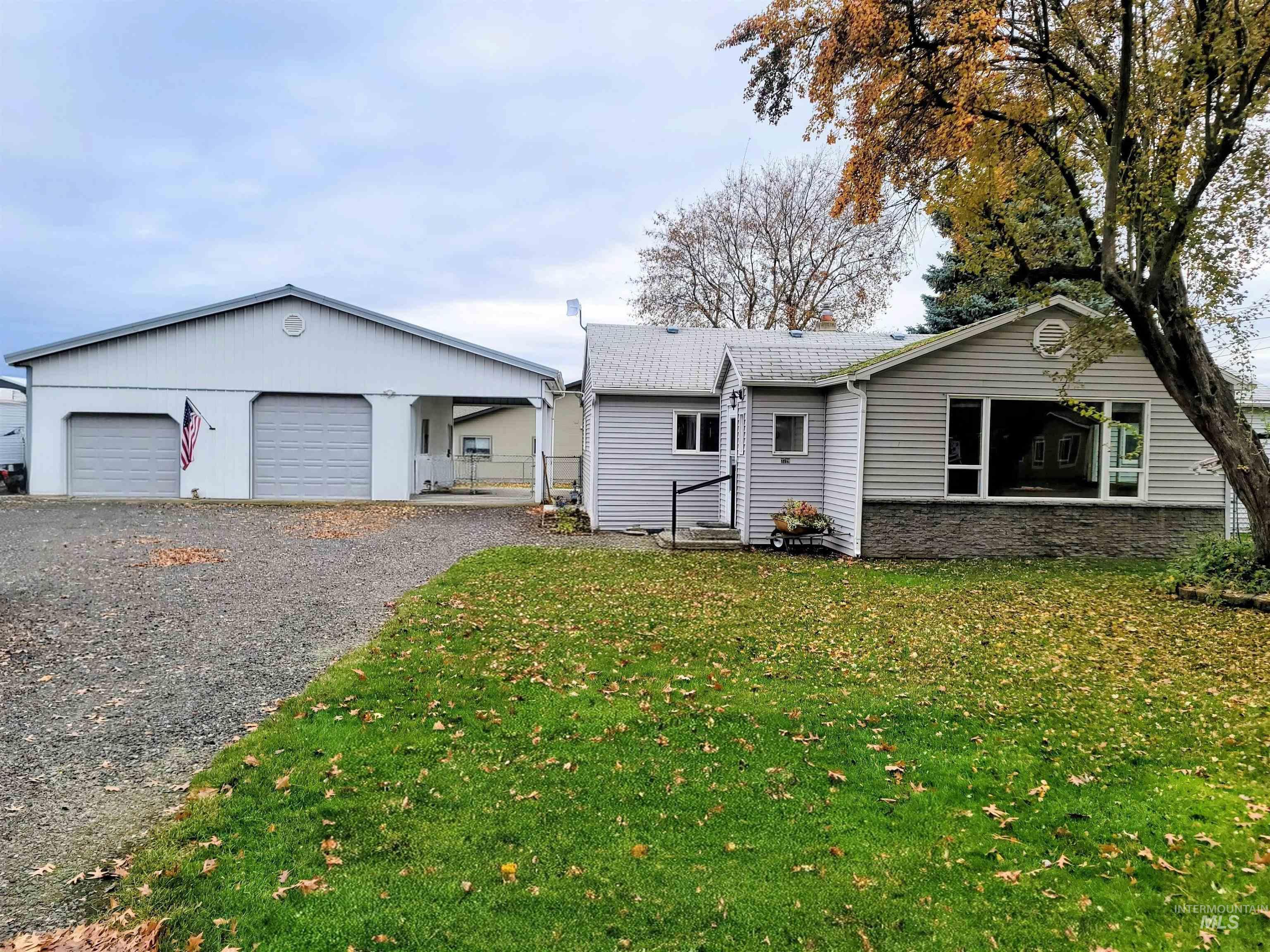 3719 16th St., Lewiston, Idaho 83501, 3 Bedrooms, 1 Bathroom, Residential For Sale, Price $395,000,MLS 98967847