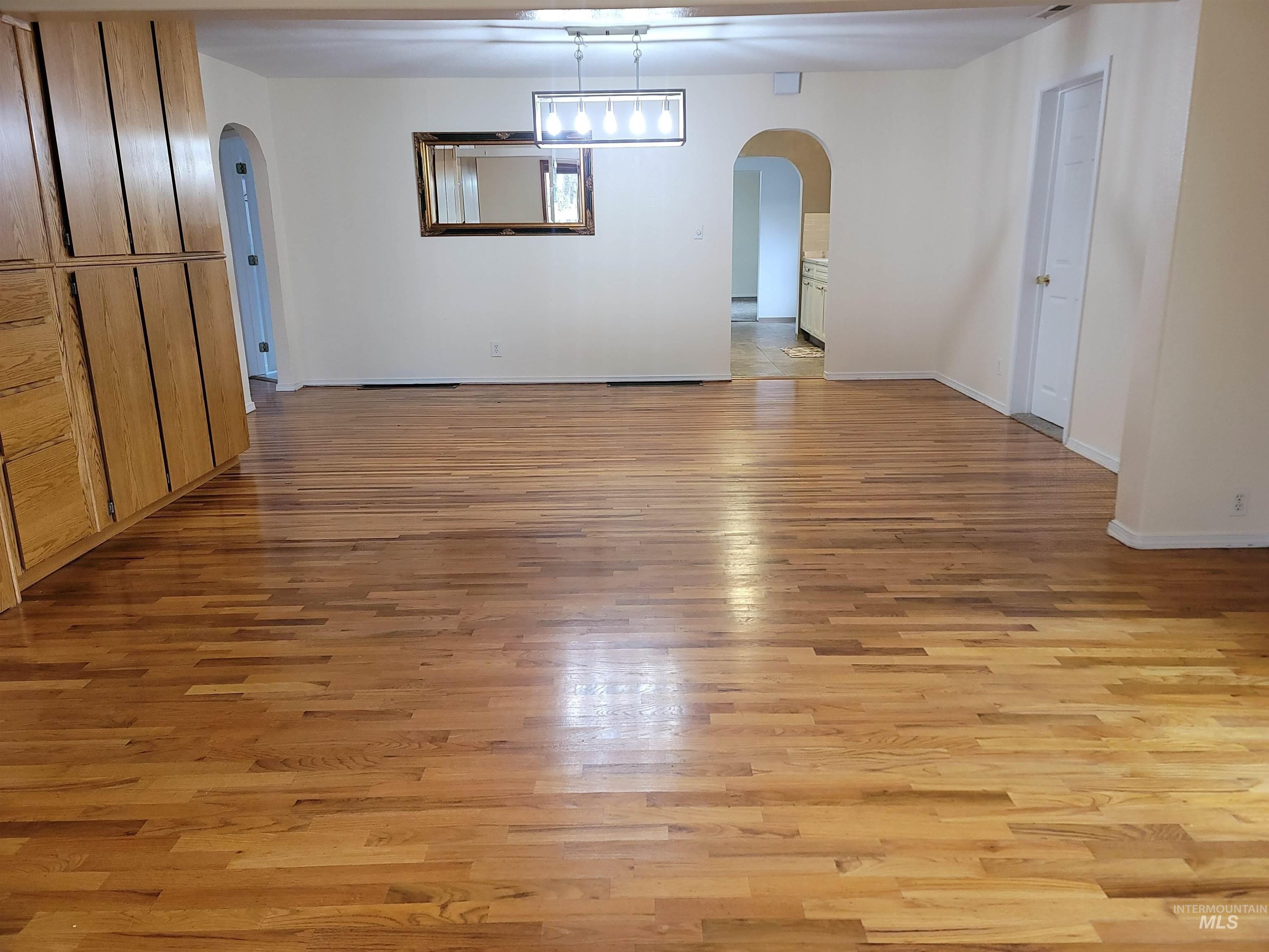 3719 16th St., Lewiston, Idaho 83501, 3 Bedrooms, 1 Bathroom, Residential For Sale, Price $395,000,MLS 98967847