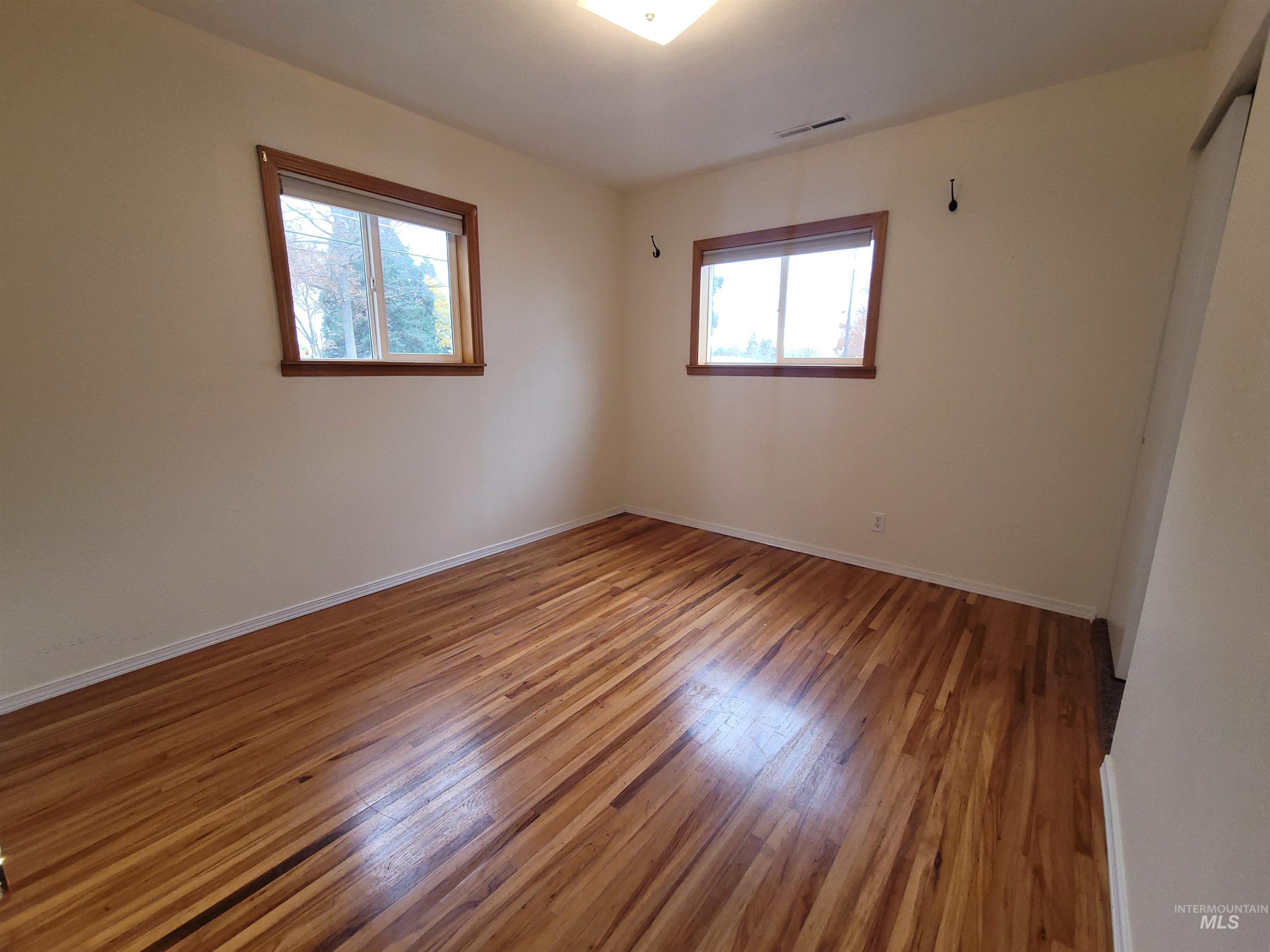 3719 16th St., Lewiston, Idaho 83501, 3 Bedrooms, 1 Bathroom, Residential For Sale, Price $395,000,MLS 98967847