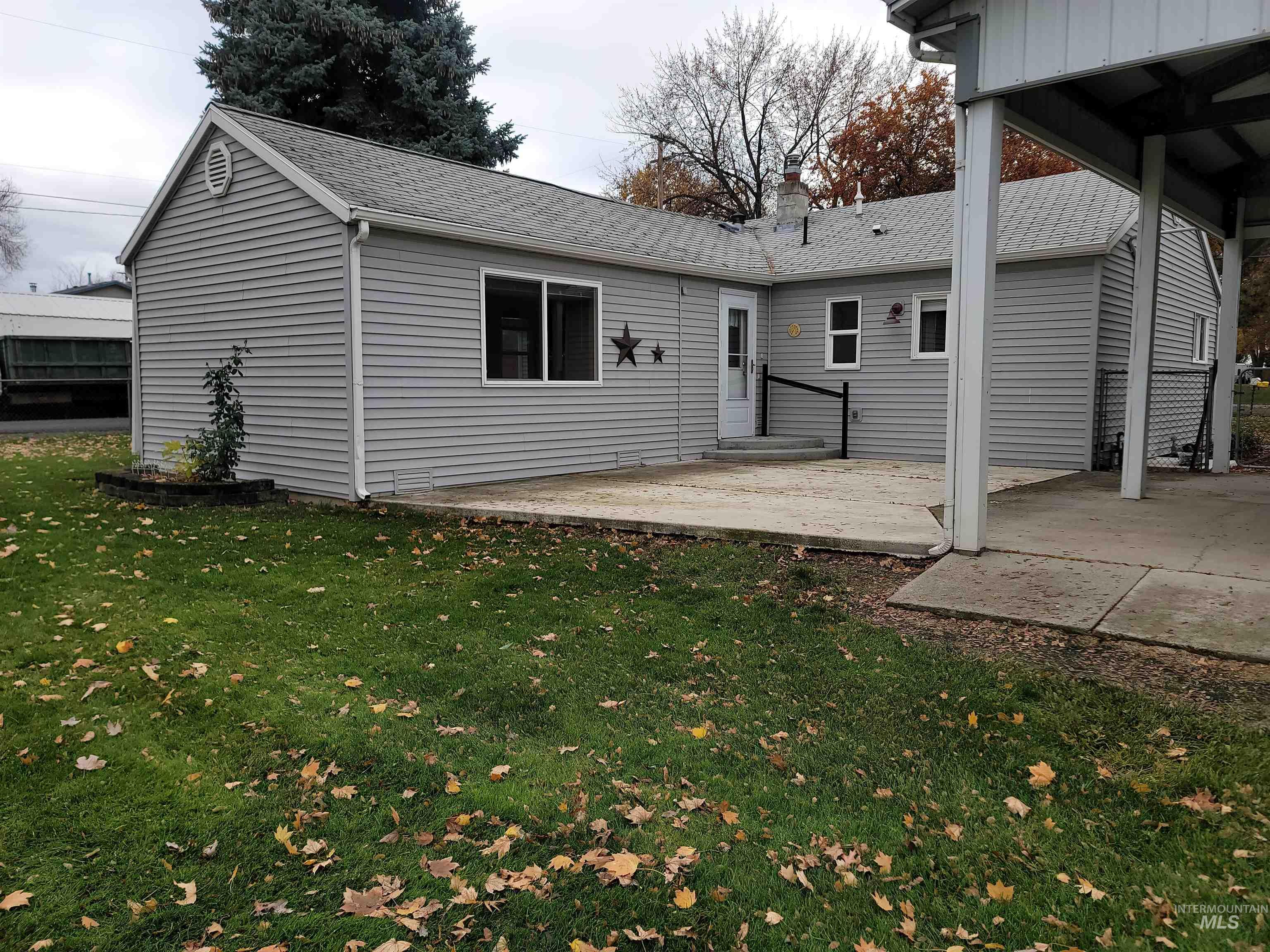 3719 16th St., Lewiston, Idaho 83501, 3 Bedrooms, 1 Bathroom, Residential For Sale, Price $395,000,MLS 98967847