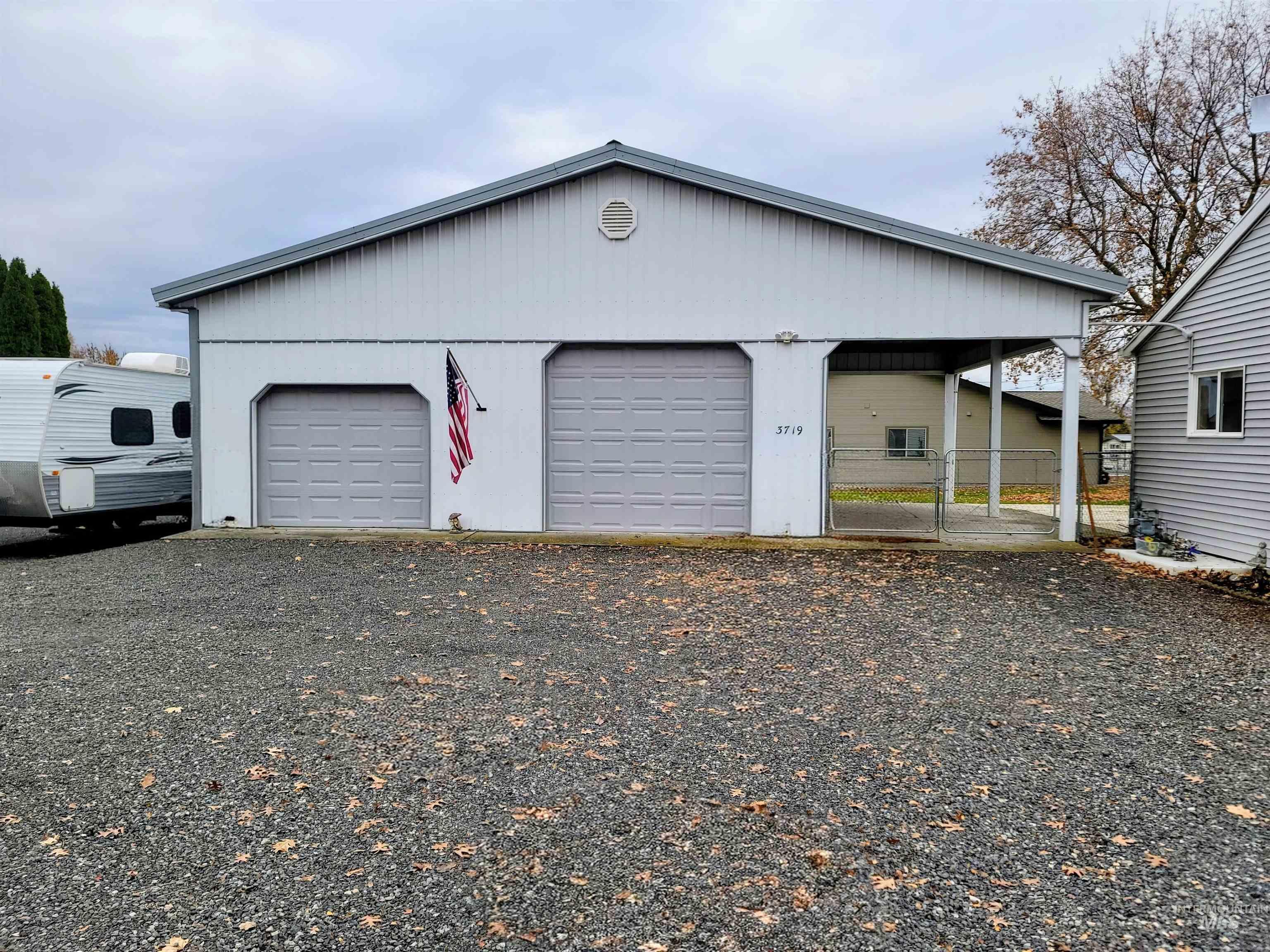 3719 16th St., Lewiston, Idaho 83501, 3 Bedrooms, 1 Bathroom, Residential For Sale, Price $395,000,MLS 98967847