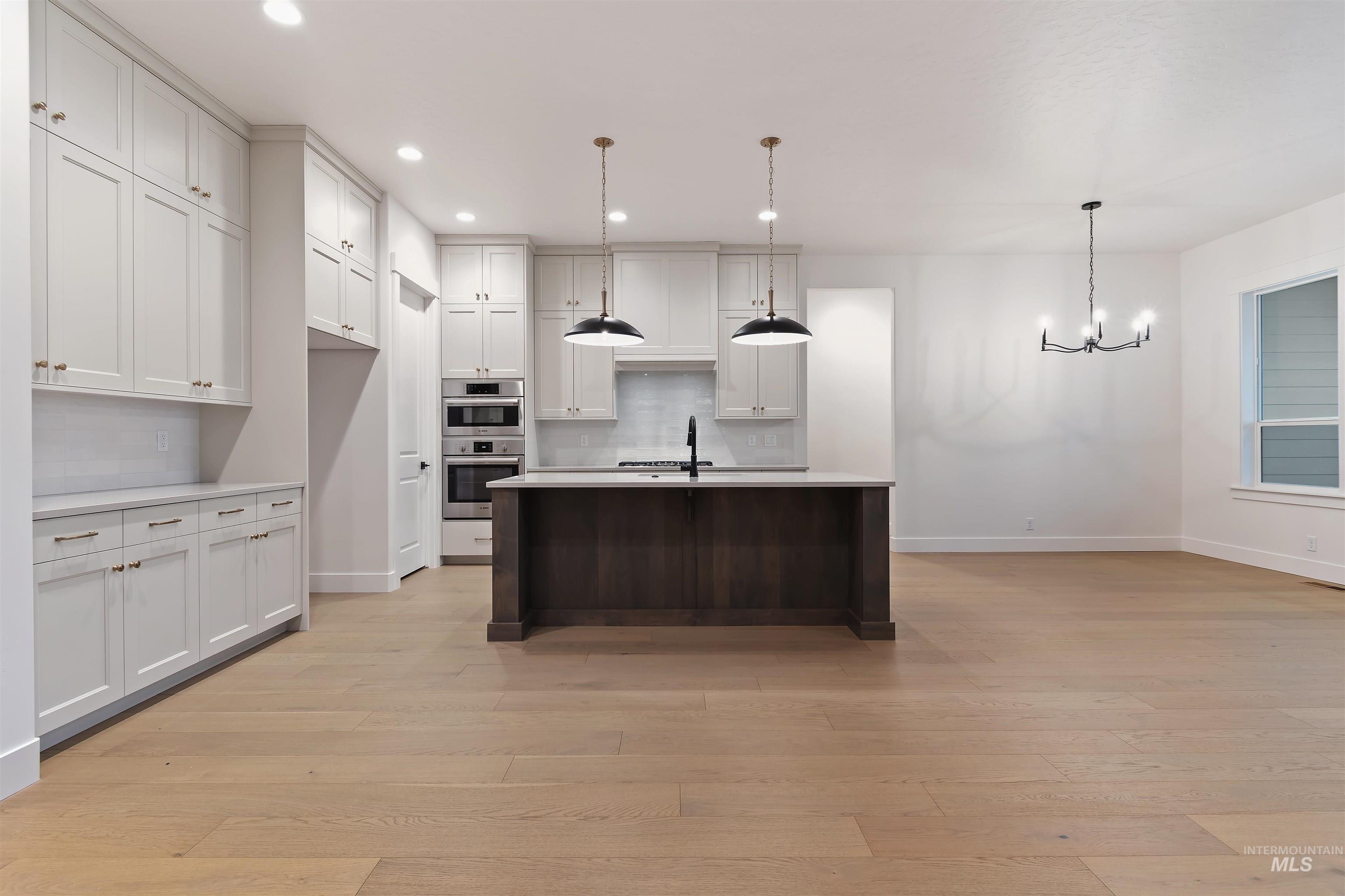 829 W Buroak Dr, Meridian, Idaho 83642, 4 Bedrooms, 3 Bathrooms, Residential For Sale, Price $826,880,MLS 98967849