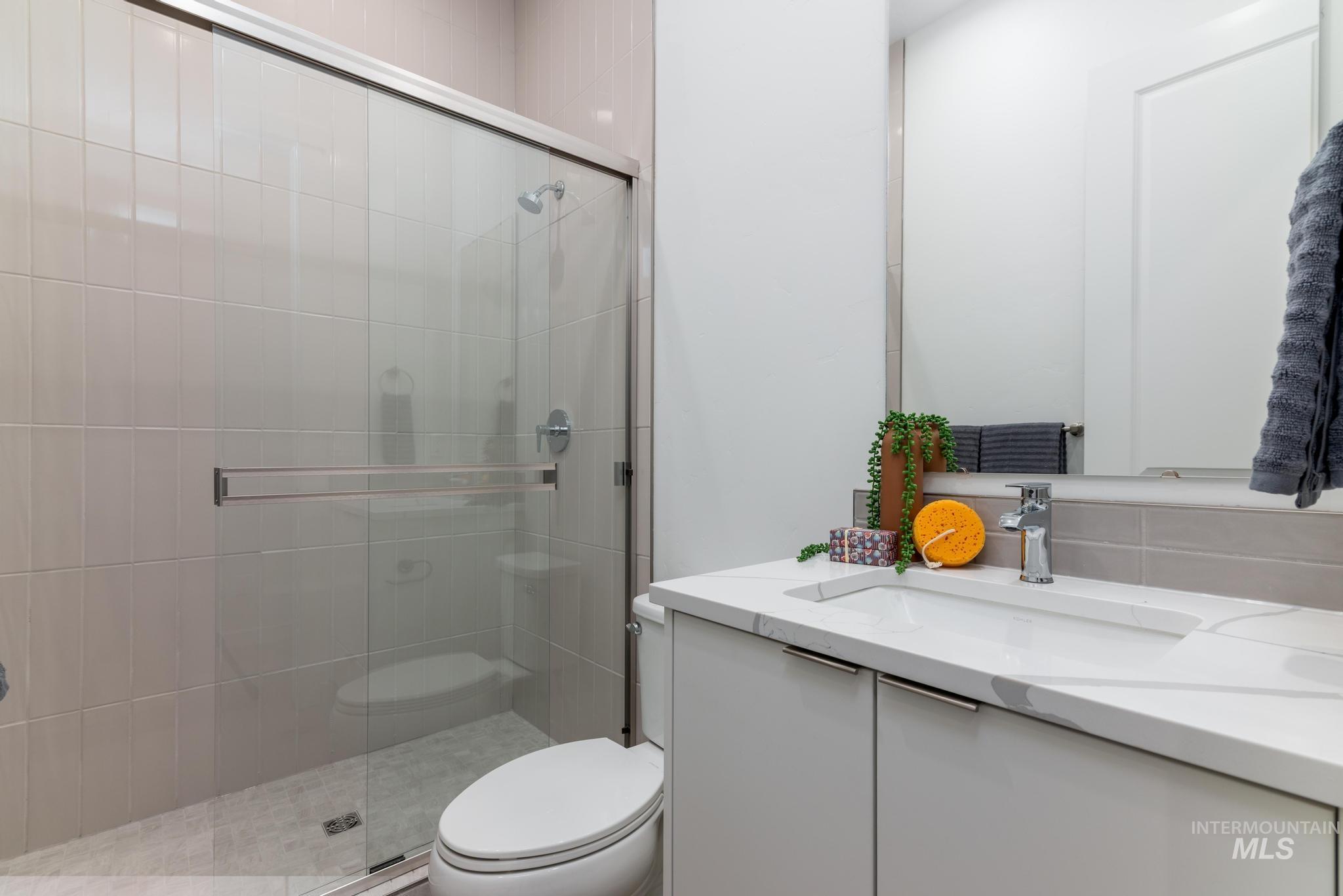 1261 W Osceola St, Middleton, Idaho 83644, 4 Bedrooms, 3 Bathrooms, Residential For Sale, Price $589,000,MLS 98967866