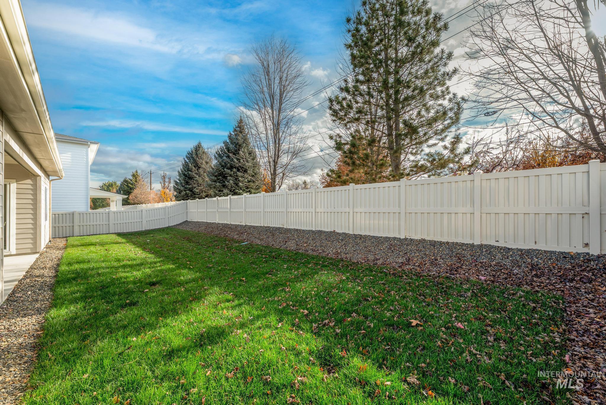 1261 W Osceola St, Middleton, Idaho 83644, 4 Bedrooms, 3 Bathrooms, Residential For Sale, Price $589,000,MLS 98967866