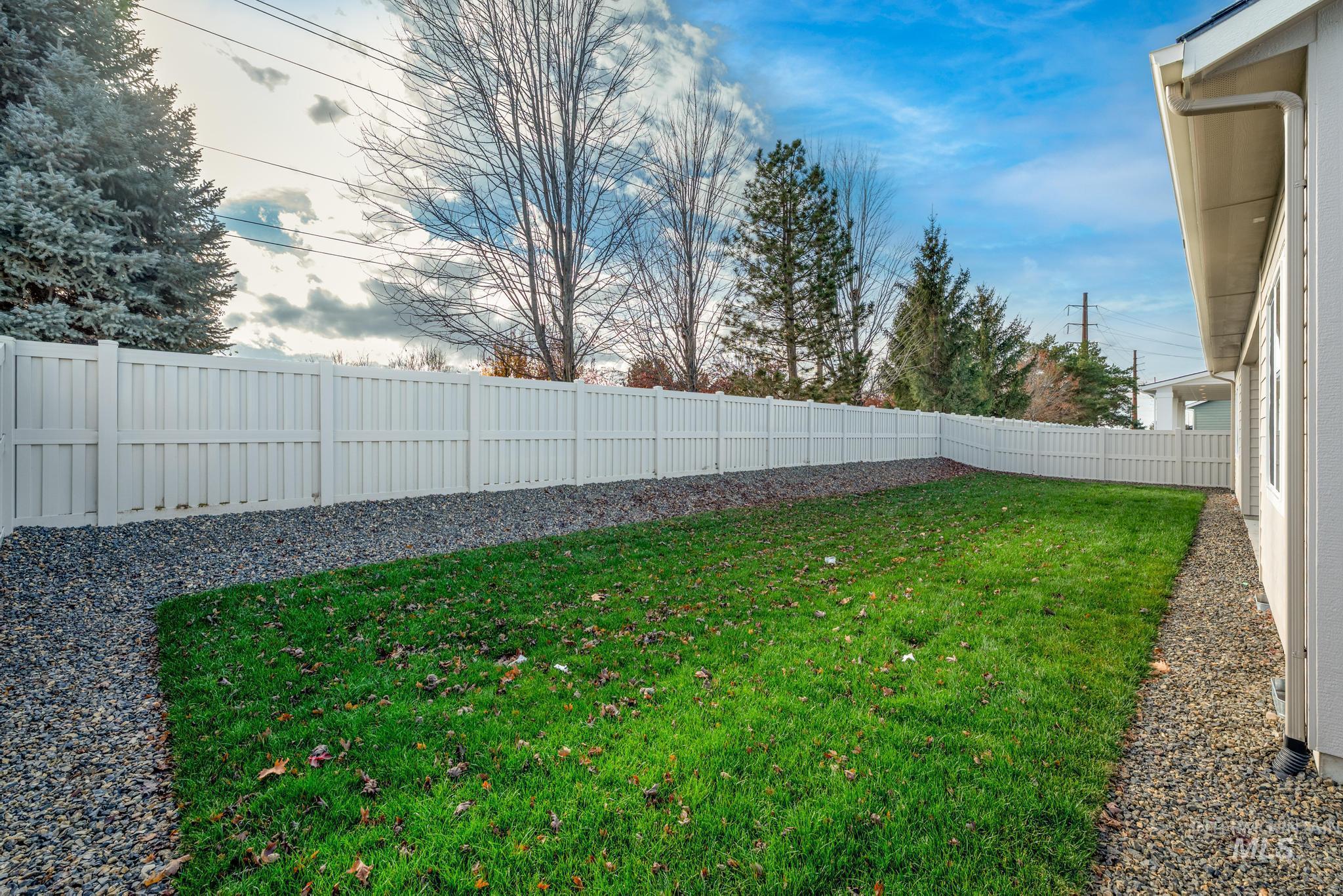 1261 W Osceola St, Middleton, Idaho 83644, 4 Bedrooms, 3 Bathrooms, Residential For Sale, Price $589,000,MLS 98967866