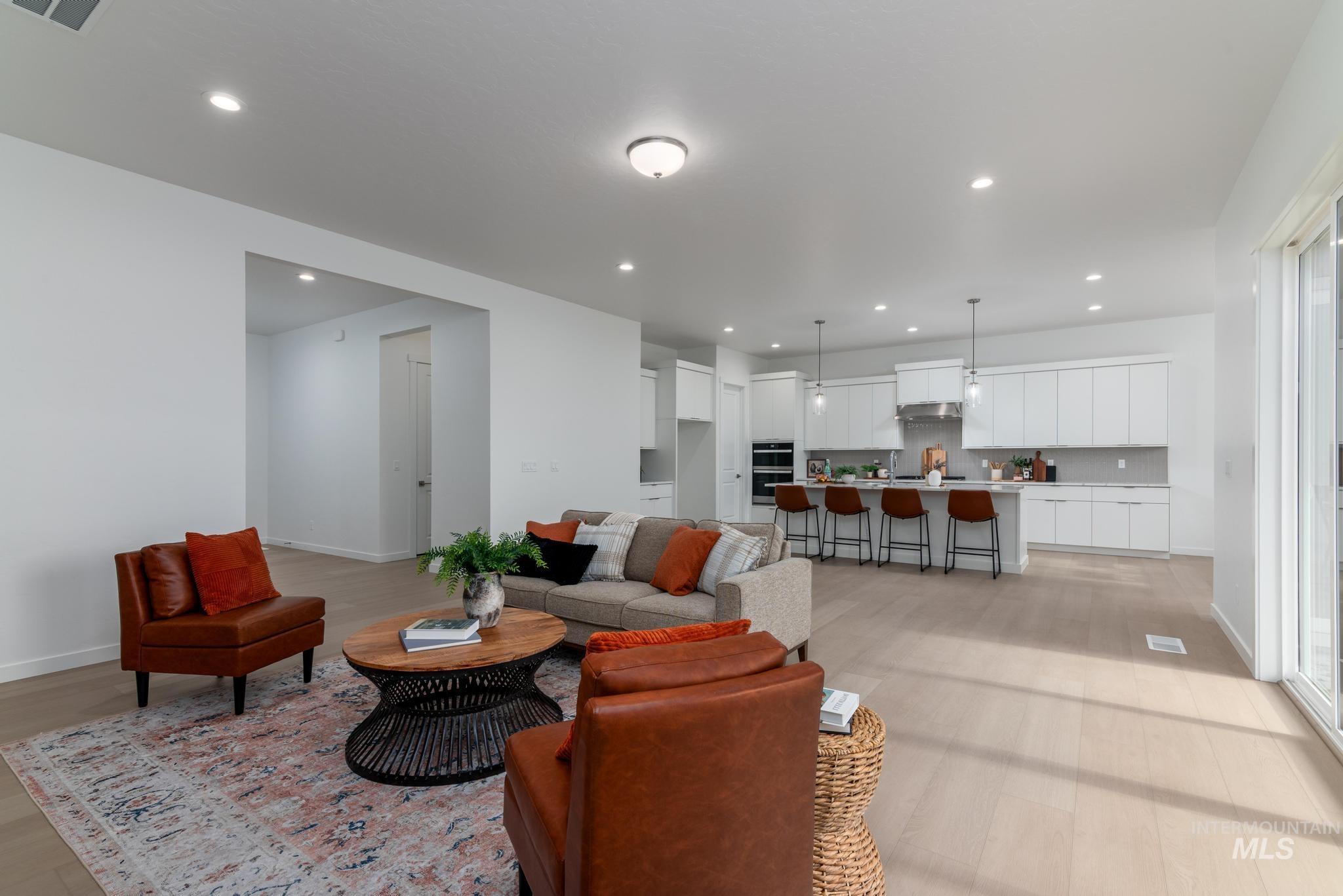 1261 W Osceola St, Middleton, Idaho 83644, 4 Bedrooms, 3 Bathrooms, Residential For Sale, Price $589,000,MLS 98967866