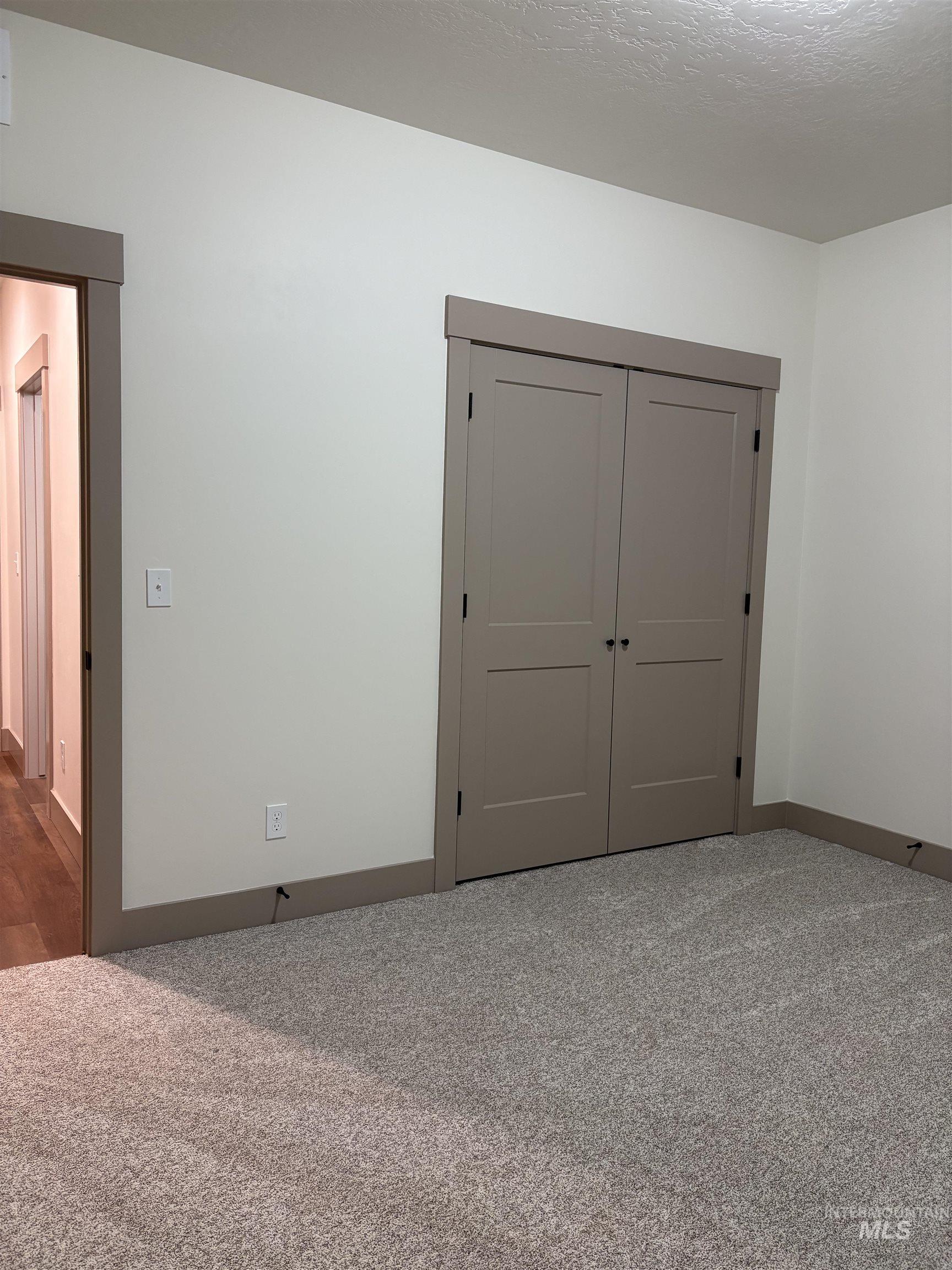 885 S Iowa Ave., Payette, Idaho 83661, 4 Bedrooms, 2 Bathrooms, Residential For Sale, Price $449,000,MLS 98967868