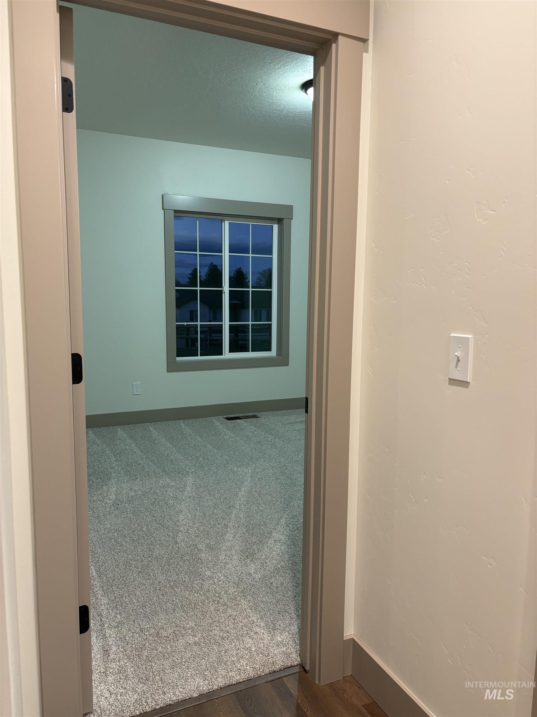 885 S Iowa Ave., Payette, Idaho 83661, 4 Bedrooms, 2 Bathrooms, Residential For Sale, Price $449,000,MLS 98967868