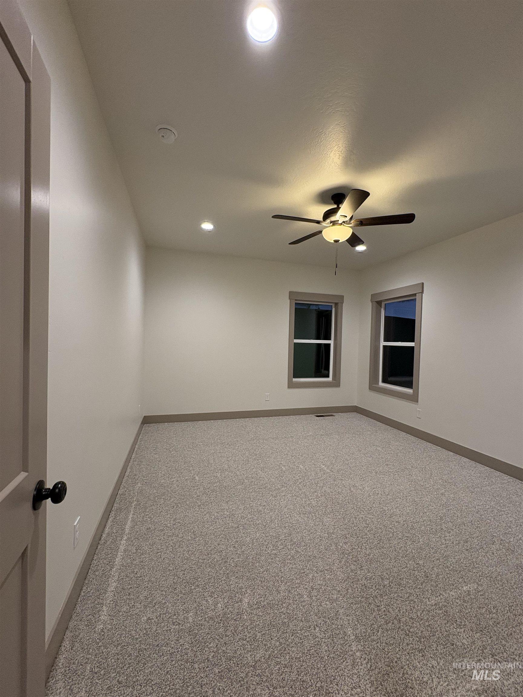 885 S Iowa Ave., Payette, Idaho 83661, 4 Bedrooms, 2 Bathrooms, Residential For Sale, Price $449,000,MLS 98967868