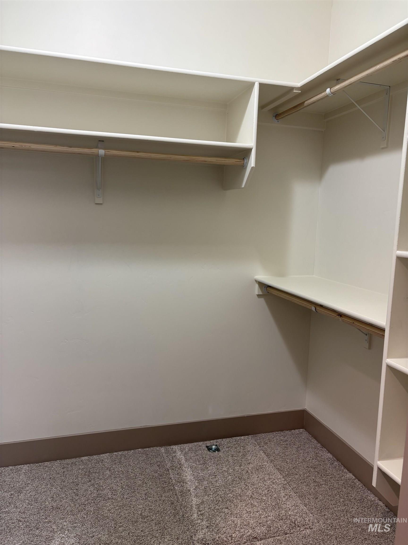 885 S Iowa Ave., Payette, Idaho 83661, 4 Bedrooms, 2 Bathrooms, Residential For Sale, Price $449,000,MLS 98967868