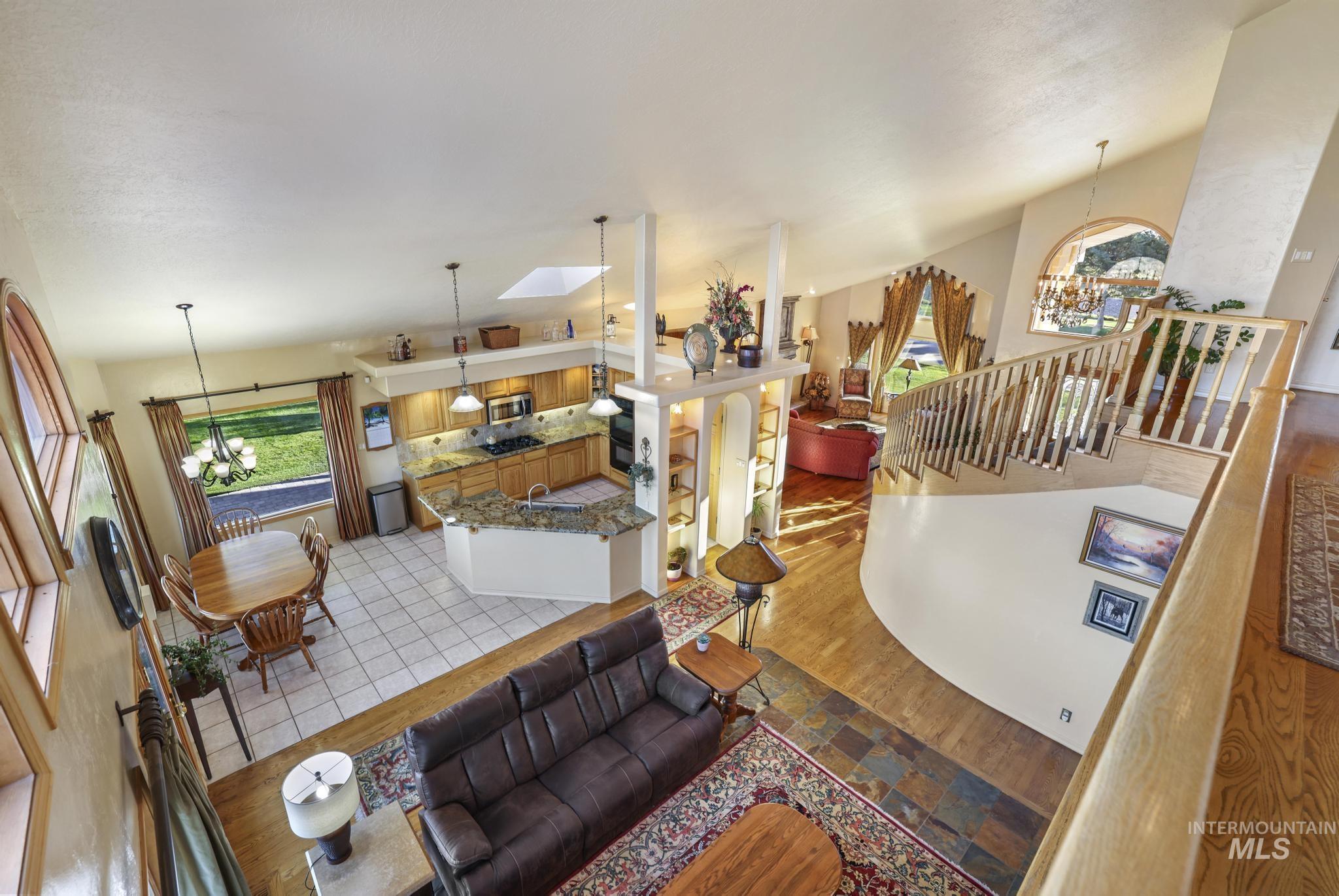 2224 E 4400 N, Filer, Idaho 83328, 4 Bedrooms, 3.5 Bathrooms, Residential For Sale, Price $1,400,000, 98967876