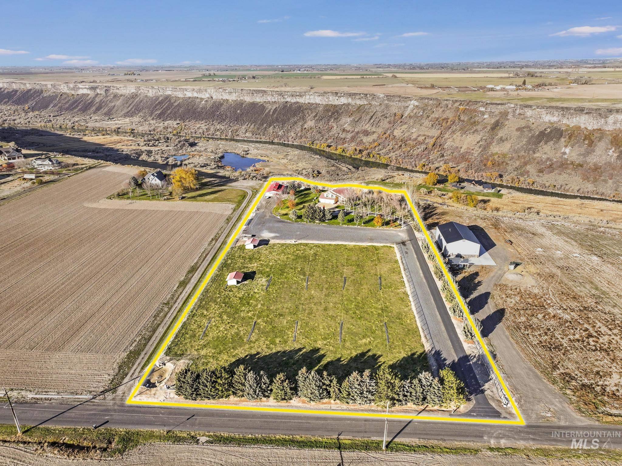2224 E 4400 N, Filer, Idaho 83328, 4 Bedrooms, 3.5 Bathrooms, Residential For Sale, Price $1,400,000, 98967876