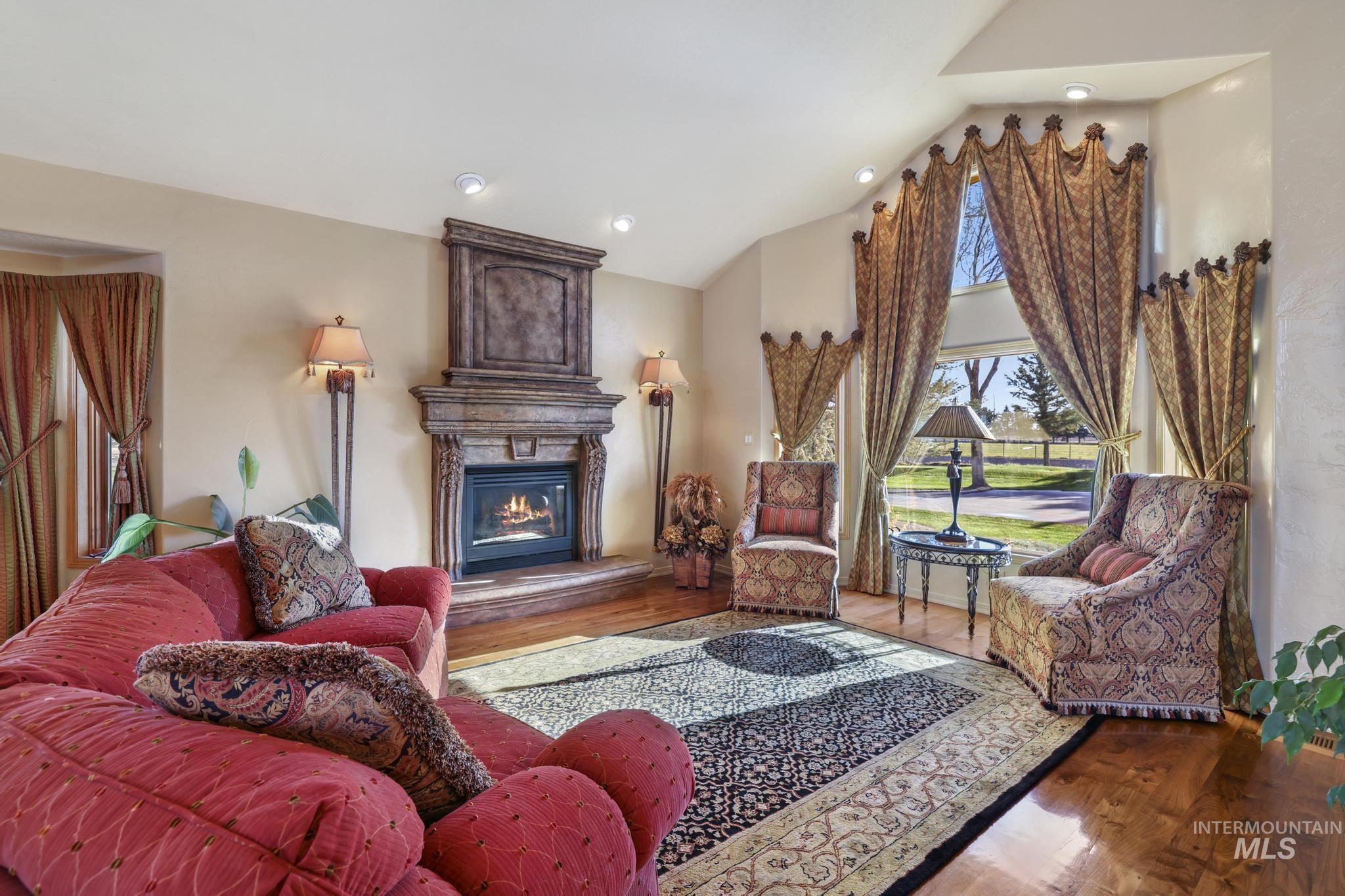 2224 E 4400 N, Filer, Idaho 83328, 4 Bedrooms, 3.5 Bathrooms, Residential For Sale, Price $1,400,000, 98967876